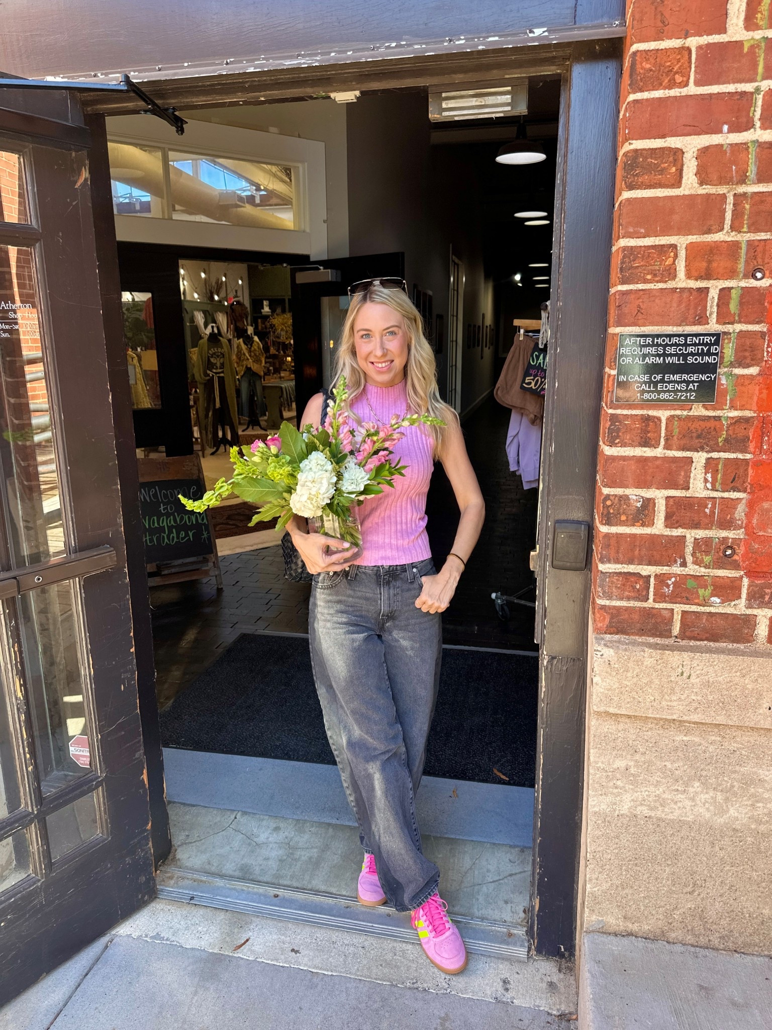 My top is $15 (instead of $25) today only for 🎯 ⭕️ ! It comes in olive, cream and other colors for fall 🍂 great transitional item. #targetcircle #targetcircledeals #targetstyle #targetdeals #sweatertank 

#LTKFindsUnder50 #LTKSaleAlert