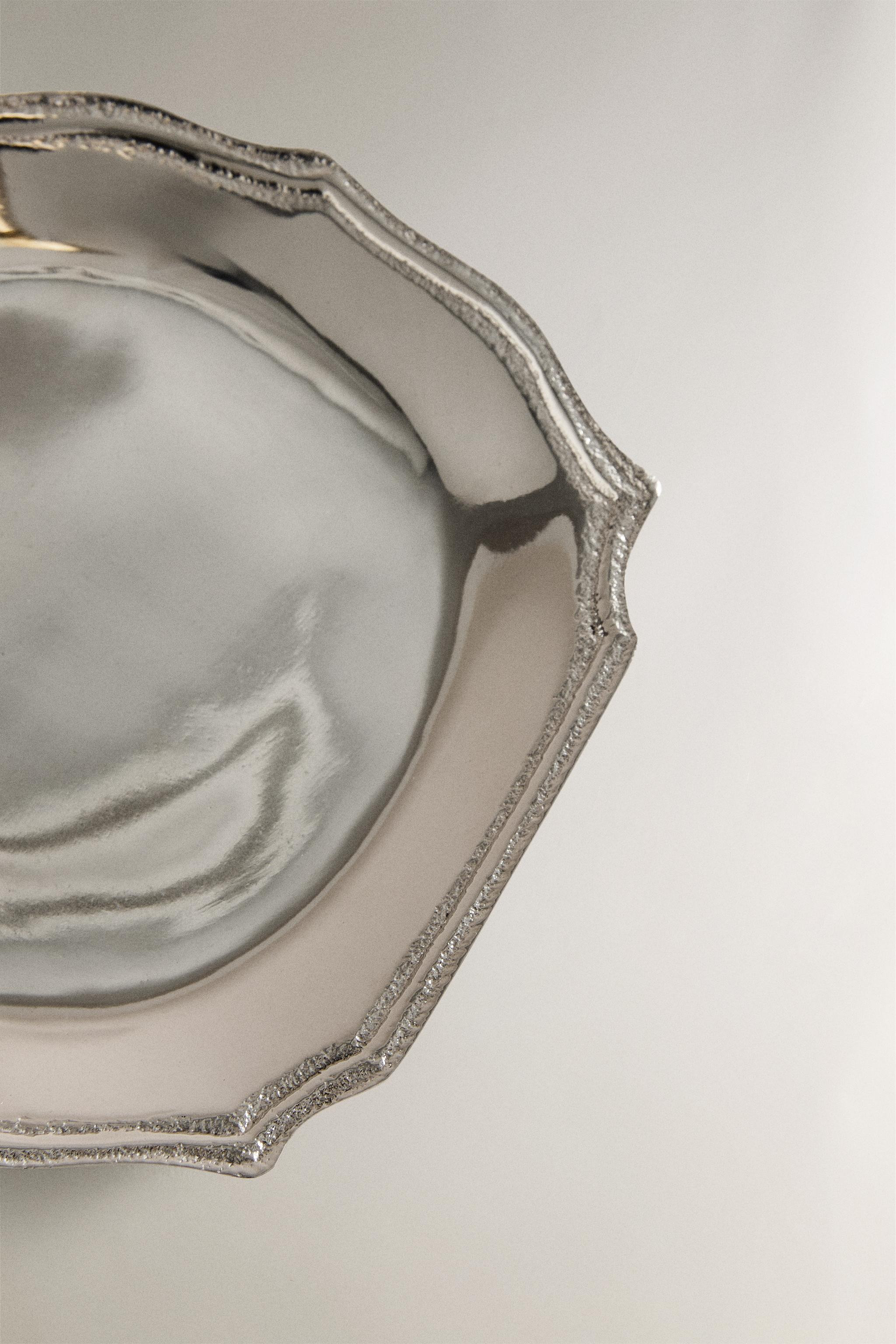 OCTOGONAL ALUMINUM TEALIGHT HOLDER | Zara US