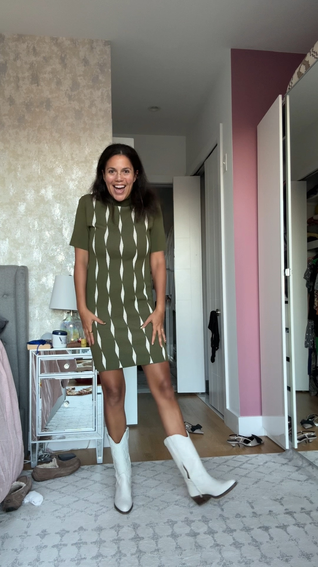 I think I’ve found my office outfits for the week! I’ll probably start with the shorter dress while the weather is still on our side and go with the sweater dress next week. Date night is still up in the air though - maybe the wide neck sweater?

Shop these looks in my LTK shop (including sizing tips), it’s on my profile 🔗

Look 1: Modern Citizen sweater dress, size large (TTS). Zara bow flats, size 41 (TTS - only sold in Europe, but I linked similar in LTK). 

Look 2: Saunders Collective jacquard dress, size large (TTS). Steve Madden cowboy boots, size 11 (TTS). 

Look 3: Officine Generale skirt, size 6/Large (runs very small). 

Look 4: Mon Renn sweater, size large (TTS). Old Navy jeans, size 8L (run slightly big). 

Look 5: Ronny Kobo sweetheart neck sweater, size large (TTS)

Look 6: Terez floral mesh turtleneck, size large (TTS)

#rtrhaul #dateoutfit #workoutfit #officewear #fallfashion

#LTKWorkwear #LTKMidsize #LTKSeasonal