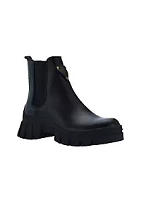 Guess Hestia Lug Sole Double Gore Chelsea Boots | Belk