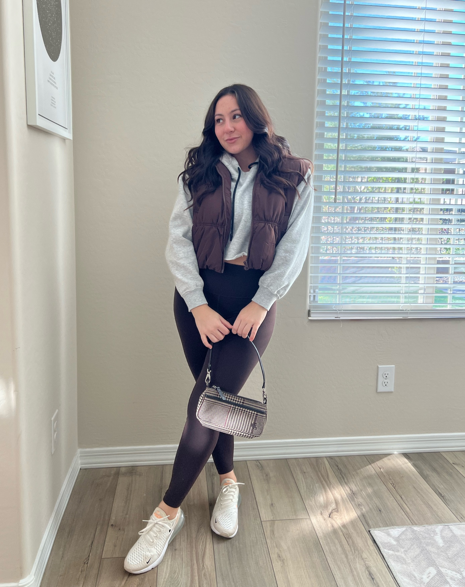 Fall fashion is here!! 

#fallfashion #falloutfits 