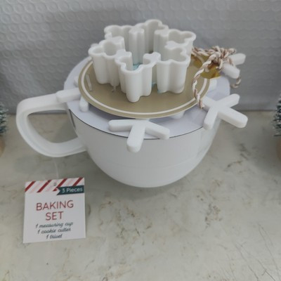 Target Bullseye Playground 2024 Christmas White 3-piece Mini Baking Set NEW S  | eBay | eBay US