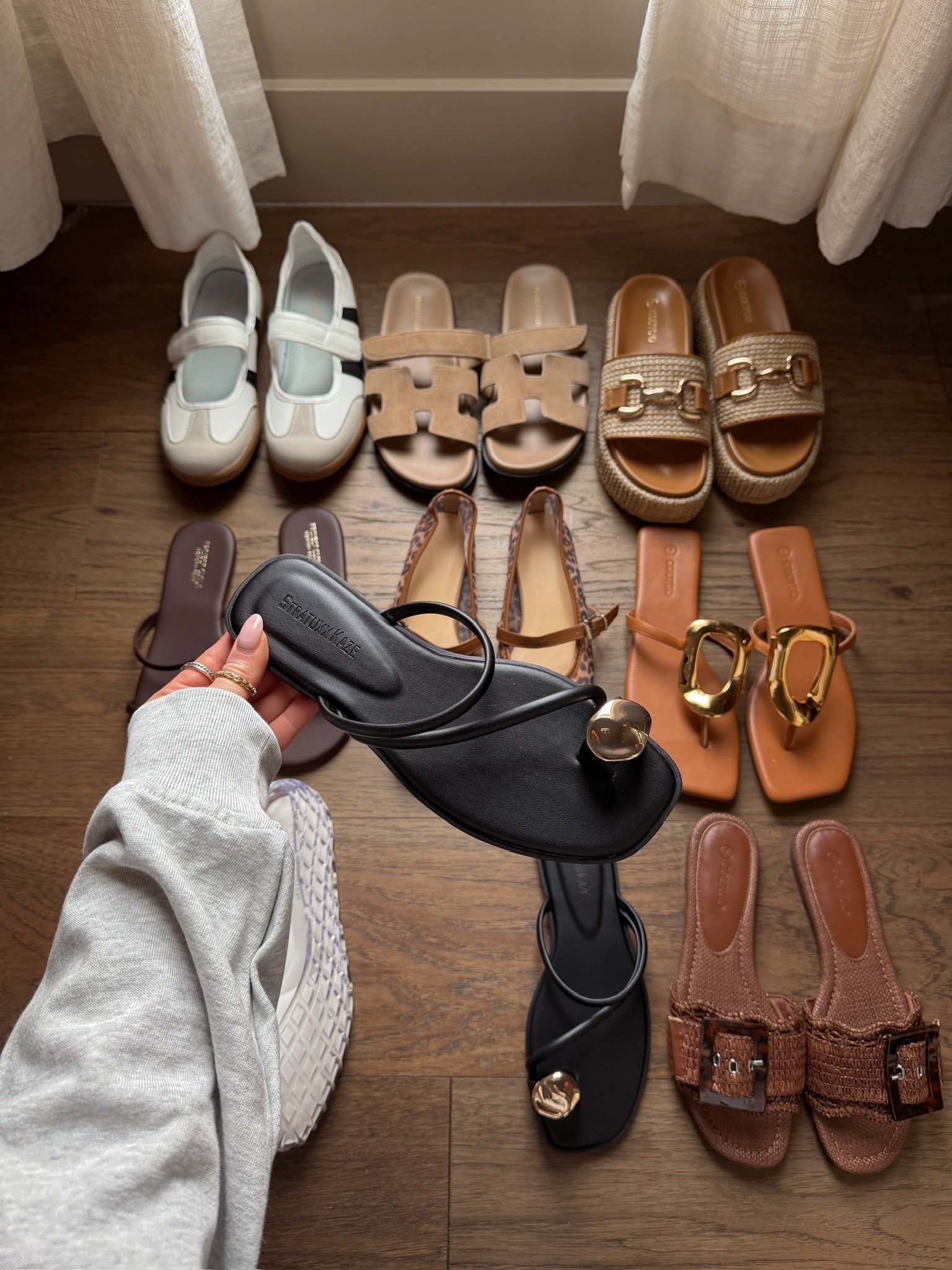 Obsessed with these black sandals from Amazon 

#LTKgrwm #LTKSeasonal #LTKootd