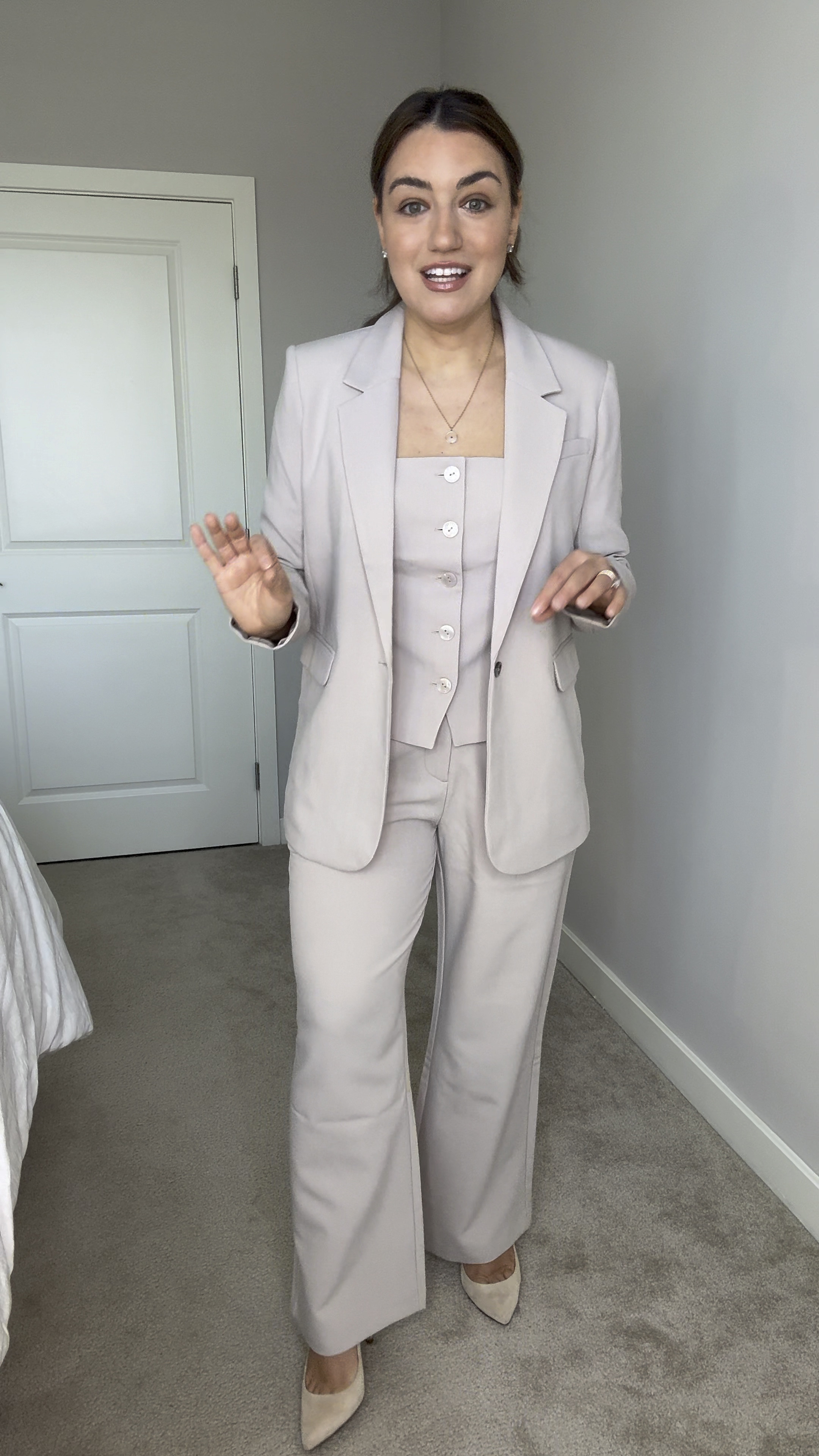 Linked exact styles.
Color: light taupe
Vest: medium (runs large, size down)
Blazer: small (TTS)
Pants: 27s (this is my true size in Abercrombie, but the pants are shorter than expected. I would prefer a 27 regular!)

#LTKstyletip #LTKSpringSale #LTKworkwear