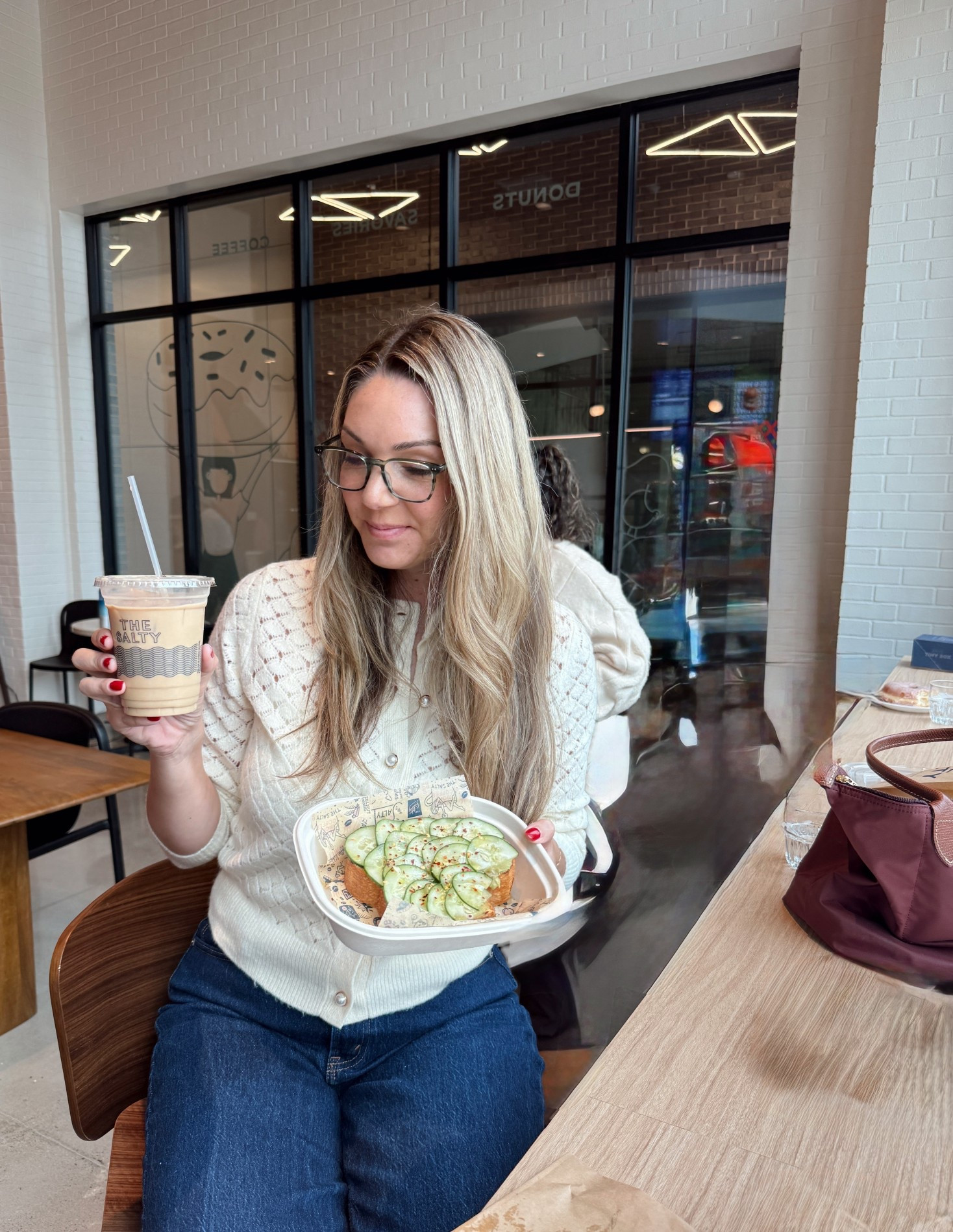 Coffee run OOTD 

#LTKFindsUnder50 #LTKTall #LTKSeasonal