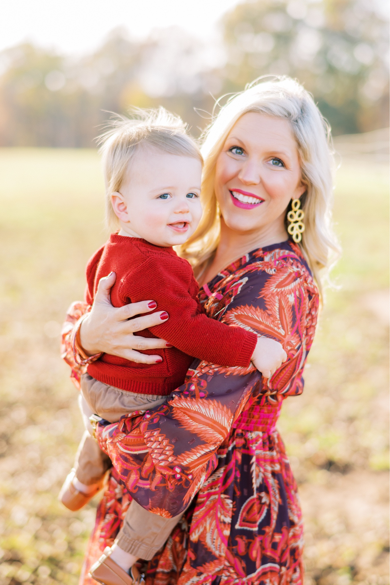 Christmas photos , but add some pink 🎄 I am obsessed with our family photos! I can’t wait to share more! 
•
#kristieincarolina #liketkit #style #shopthepost 
#rewardstylebloggers #LTKseasonal
#holidayoutfits #holidayphoto #christmascard #outfitinspo #familyphotos #LTKbaby

#LTKHoliday #LTKFamily #LTKBaby