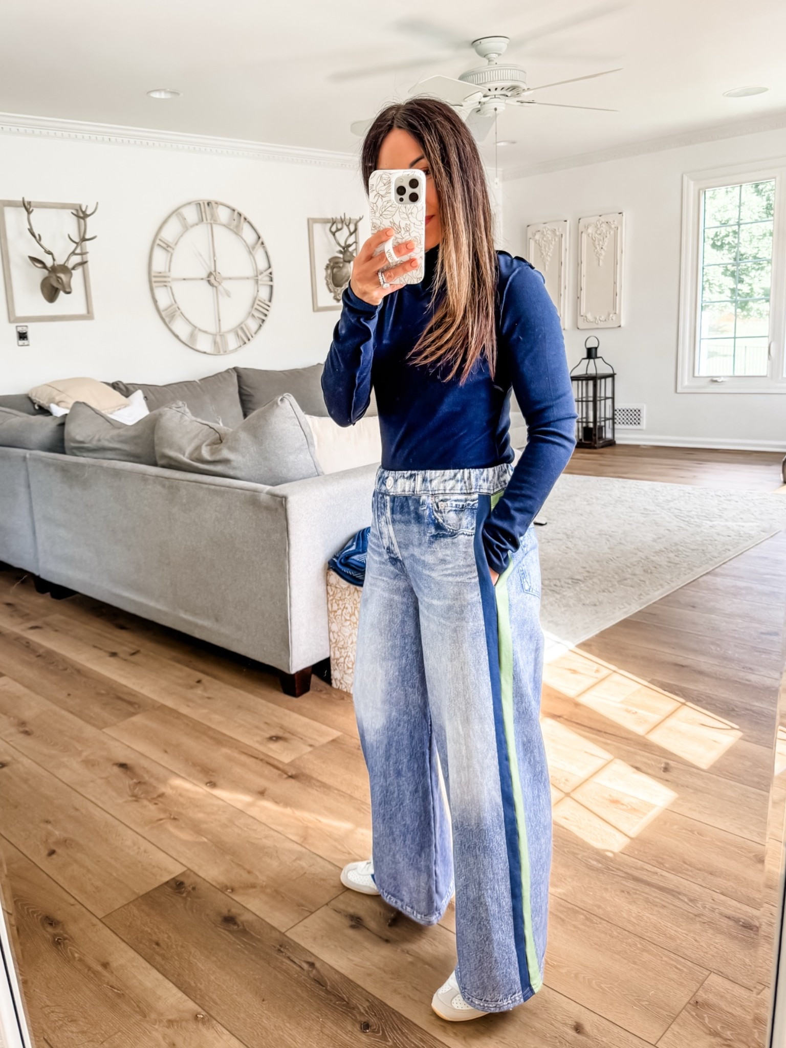 Small track jeans. Small turtleneck. Sweatpants jeans.