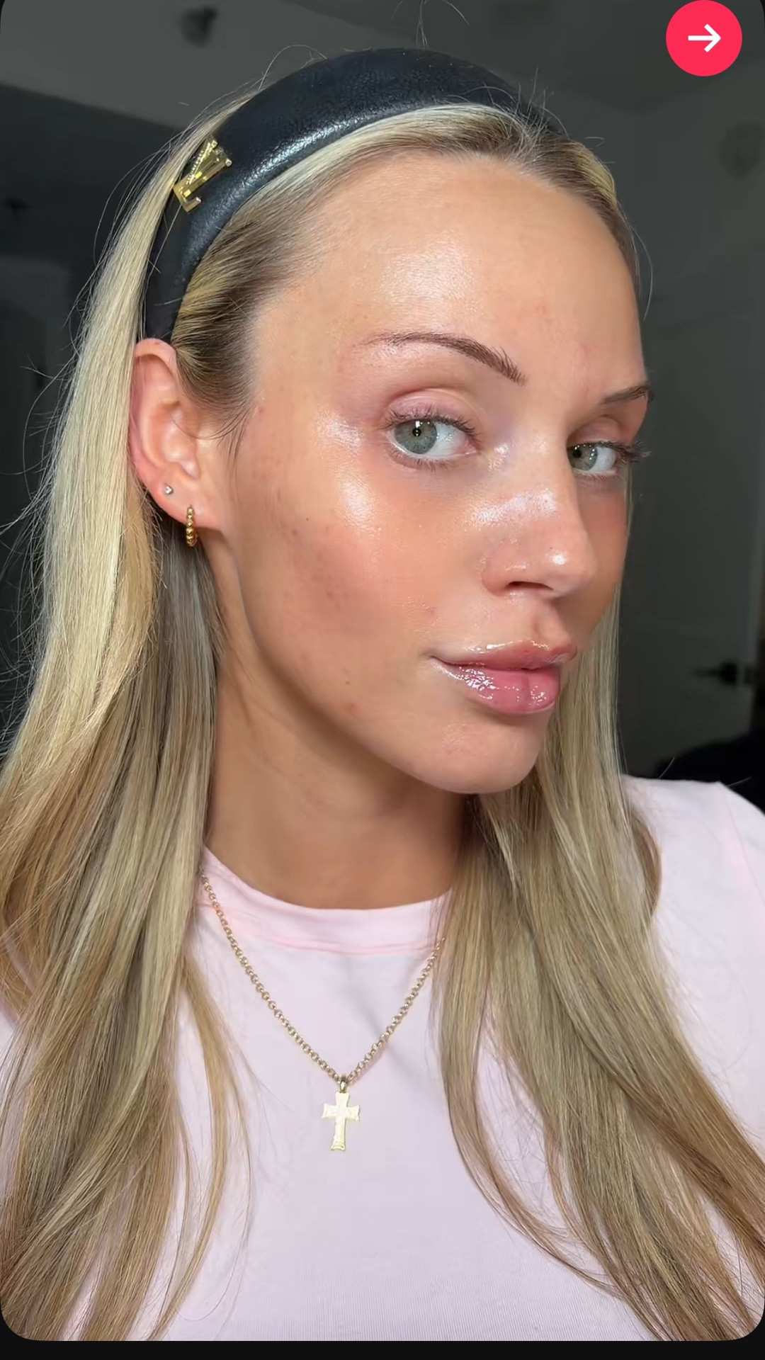 my acne & sensitive skin safe skincare routine that has me in a CHOKEHOLD recently ✨👏🏻

#LTKBeauty #LTKselfcare #LTKgrwm