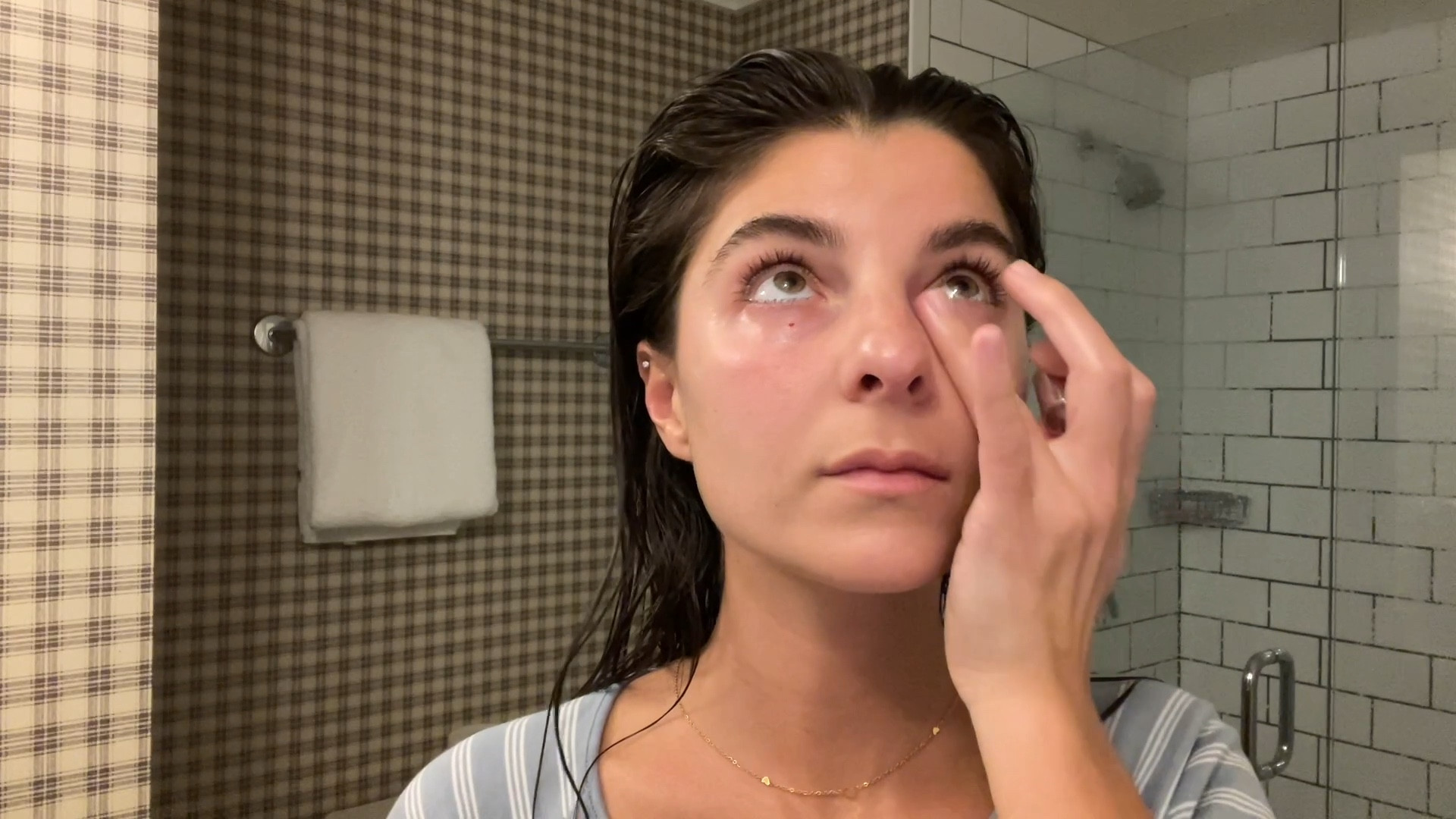 night skincare routine ✨🌙 


#LTKbeauty #LTKfindsunder100 #LTKVideo