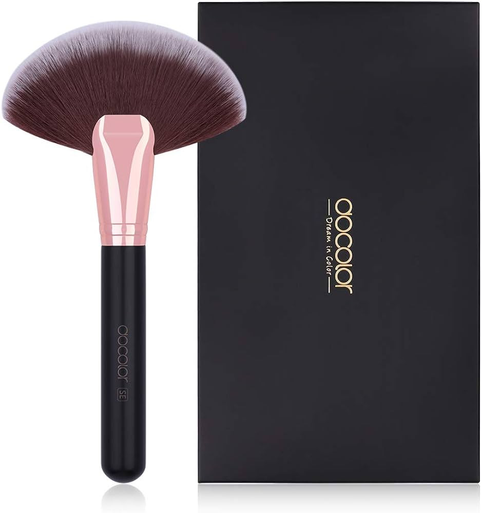 Docolor Fan Brush Finishing Powder Brush Multi-use Brush For Face and body Professional Highlight... | Amazon (US)
