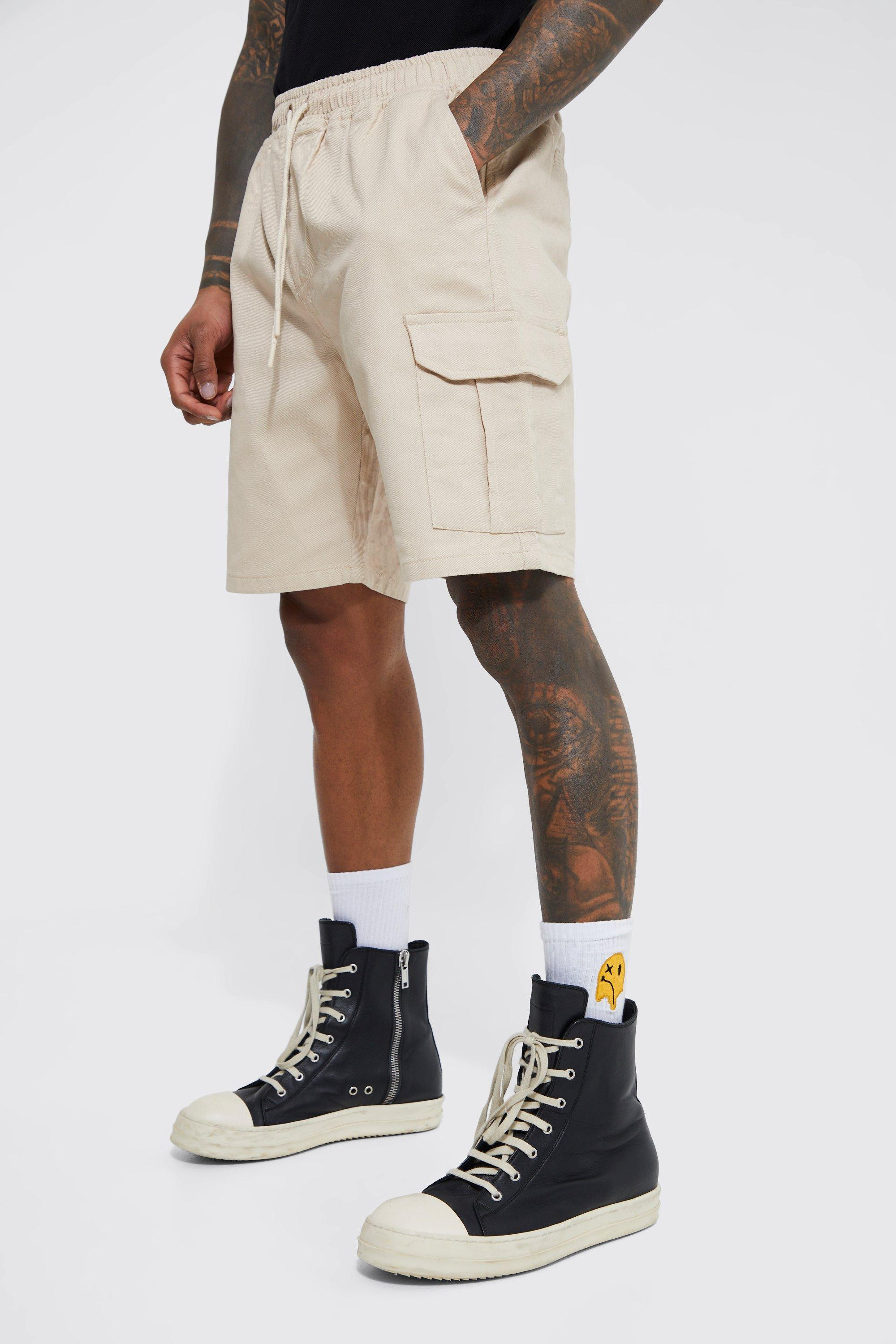 Relaxed Elastic Waist Cargo Short | boohooMAN (DE, IE & UK)