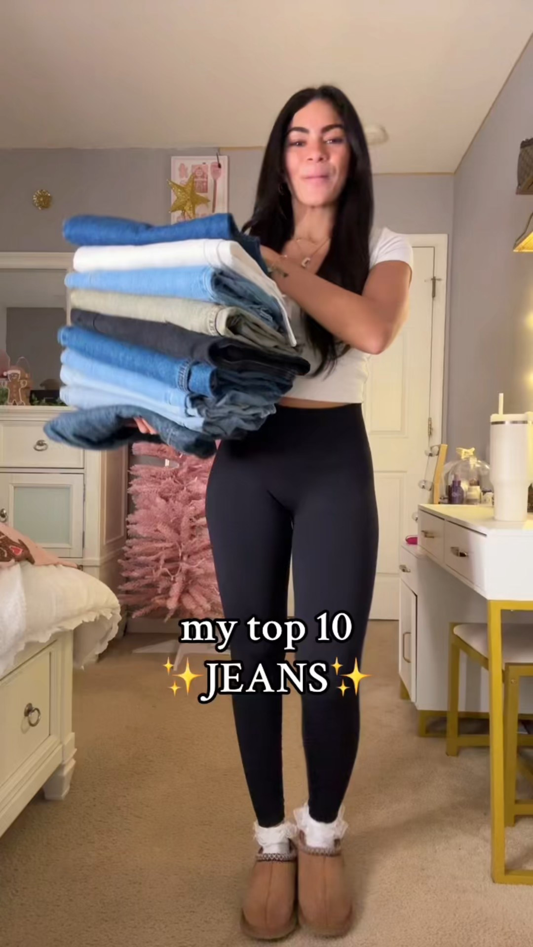 My favorite jeans! Size 25 and small🤍

#LTKFindsUnder100 #LTKGiftGuide #LTKSeasonal