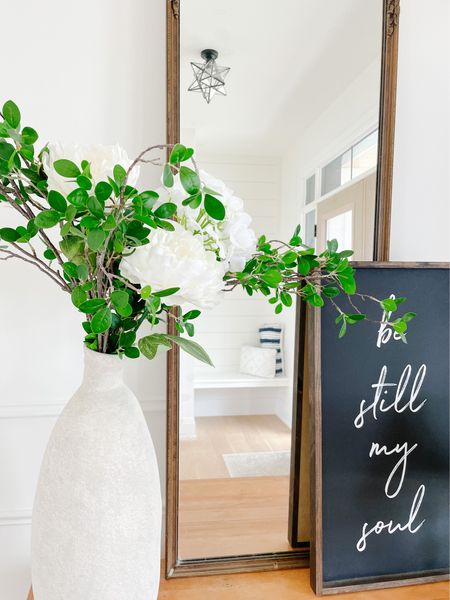 ENTRY LOVE 
.
Add in beautiful flowers to your entry makes everyone feel welcome! 

#LTKhome #LTKFind #LTKstyletip