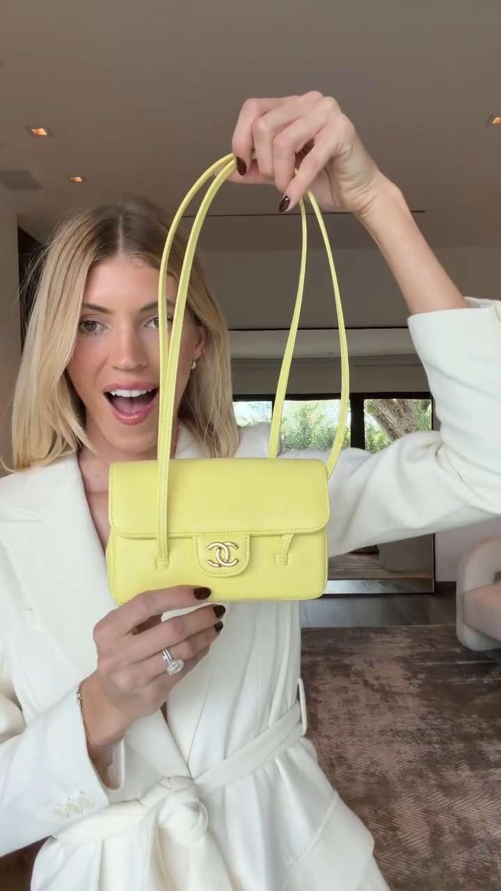 A little pop of yellow for spring! 

 #LTKgrwm #LTKootd #LTKSeasonal