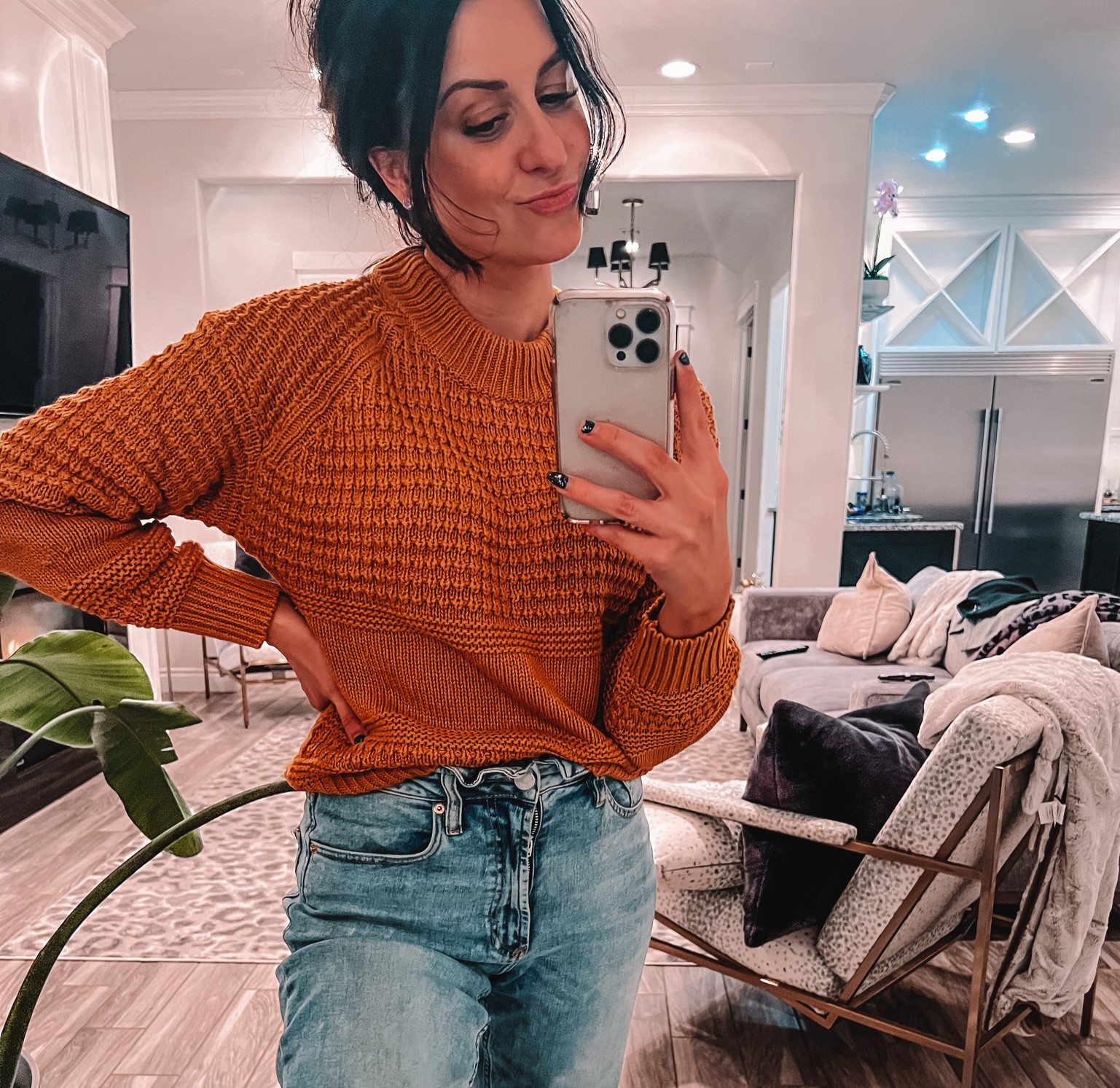 A mustard sweater on huge sale $12.00 at Target- so cute for Thanksgiving. Happy shopping! 
.
.
.
.
#mustard #mustardsweater #salealert #momstyle #casualstyle #sweater #blackfriday #targetsweater #targetstyle #holidaysweater #christmassweater 


#LTKHoliday #LTKCyberweek #LTKsalealert