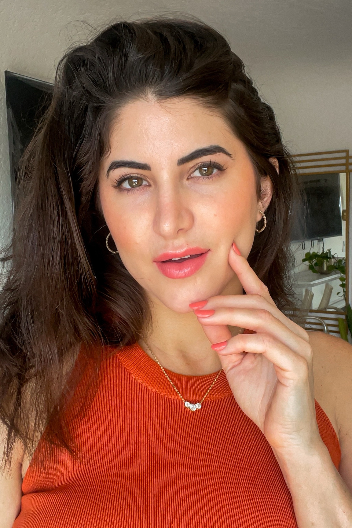 Floating diamond inside out hoop earrings and a tri lab grown diamond necklace #CelebrateWithColor #18YearsOfAngara #AngaraJewelry #diamondnecklace #anniversarygift #diamonds #weddingpresent 
