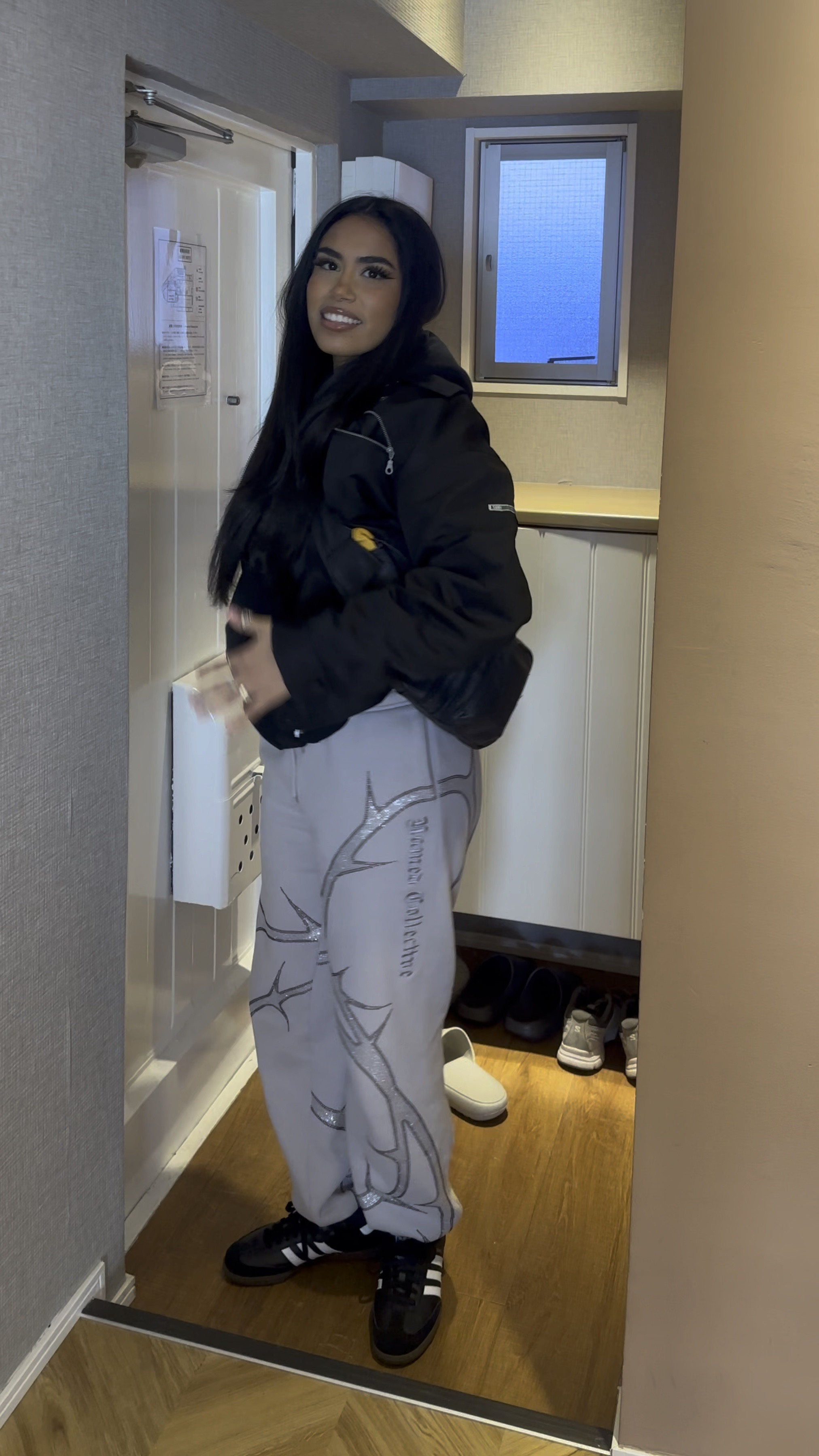 outfit details …
jacket: thrifted 
hoodie: no faith 
shirt: rendal
pants: named collective
shoes: sambas adidas 


#LTKstyletip #LTKtravel #LTKfitness