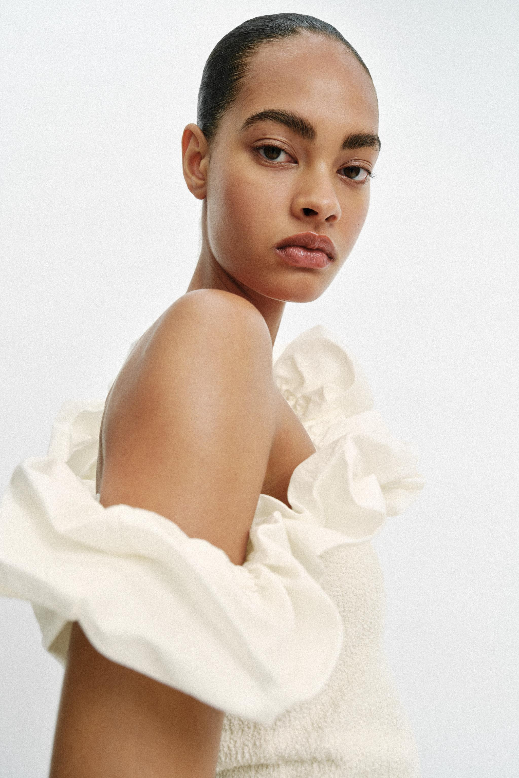 ASYMMETRIC BOUCLÉ TOP | Zara US