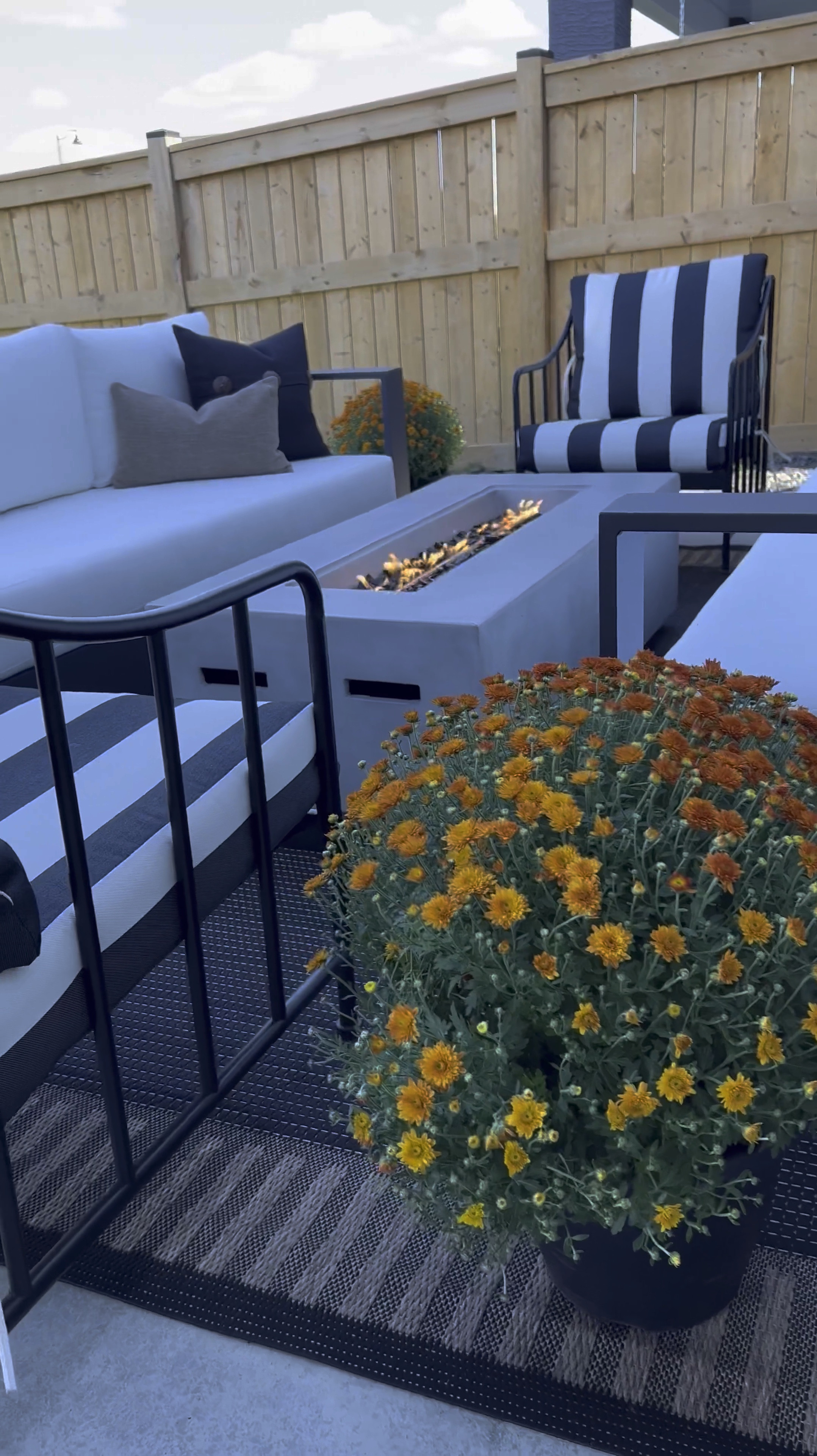 This chat set from BHG is incredibly comfortable and gives that Designer Look! It comes with a side table and in two color options 🎉 I honestly cannot choose which is my fave 😆 …. I love pairing it with this gorgeous sofa set from @Walmart. Scroll below to shop the look! 

@Walmart  #WalmartPartner #WalmartFinds #IYWYK @shop.ltk #liketkit liketk.it 

#LTKVideo #LTKHome #LTKStyleTip