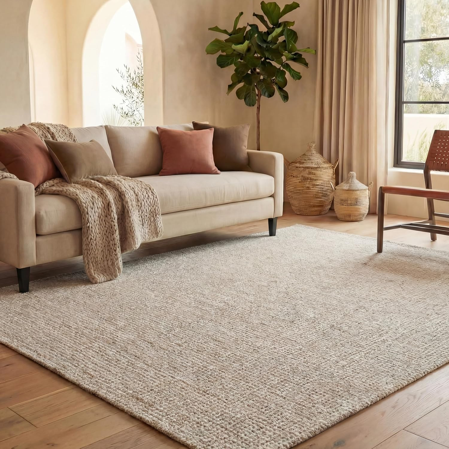 SAFAVIEH Abstract Area Rug 8x10, Wool Handmade Large Ivory & Grey ABT468G | Amazon (US)