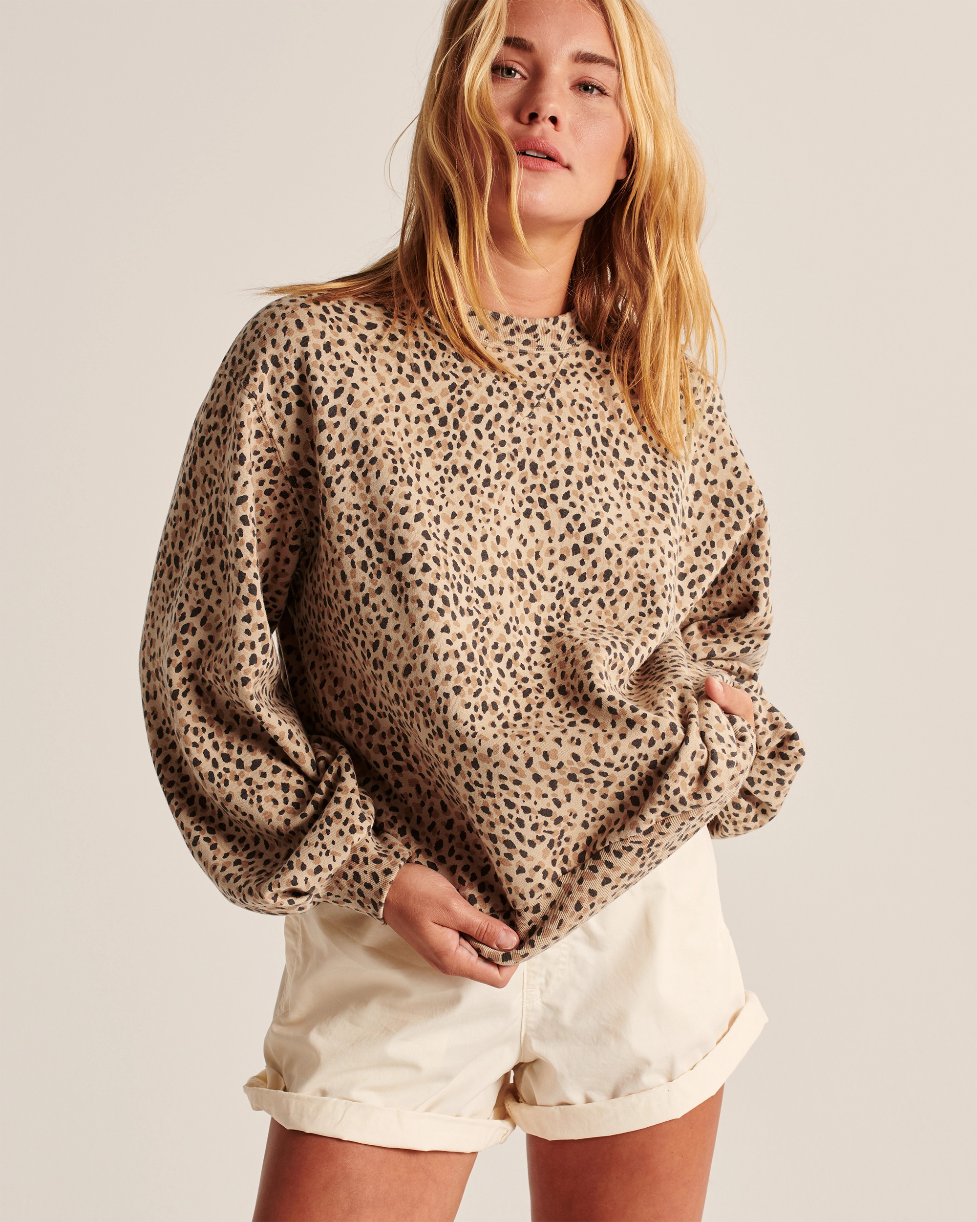 Oversized Crew Sweatshirt | Abercrombie & Fitch (US)