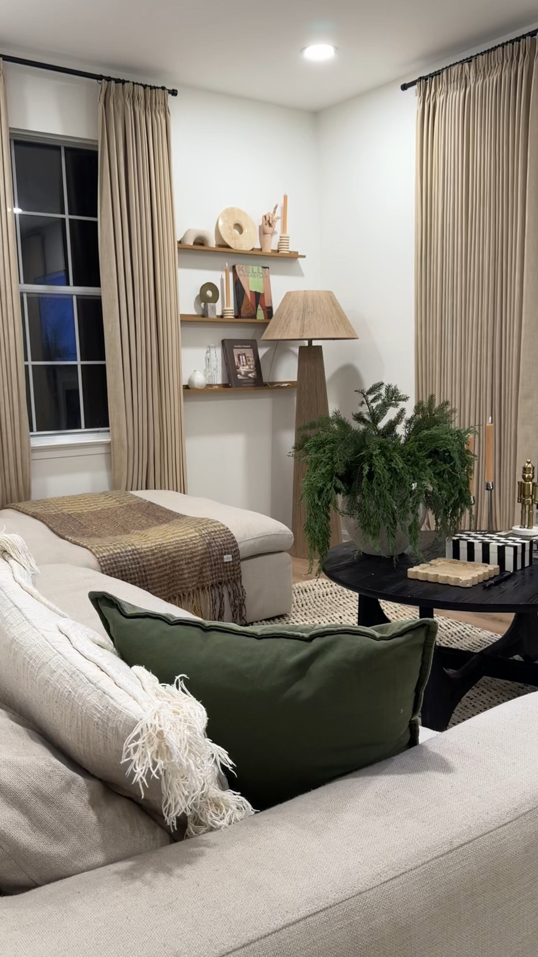 This decor turned my space into a cozy escape. Think soft fabrics, warm tones, and lighting that makes every corner glow. #HomeDecorInspo #CozyHomeVibes #FallHomeStyle #LTKHome #WarmInteriors #DecorFavorites #SeasonalHomeDecor #HomeStylingTips #LTKFinds #InteriorInspiration

#LTKOver40 #LTKFindsUnder100 #LTKHome