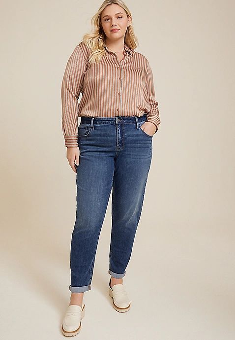 Plus Size m jeans by maurices™ Classic 90s High Rise Taper Ankle Jean | Maurices