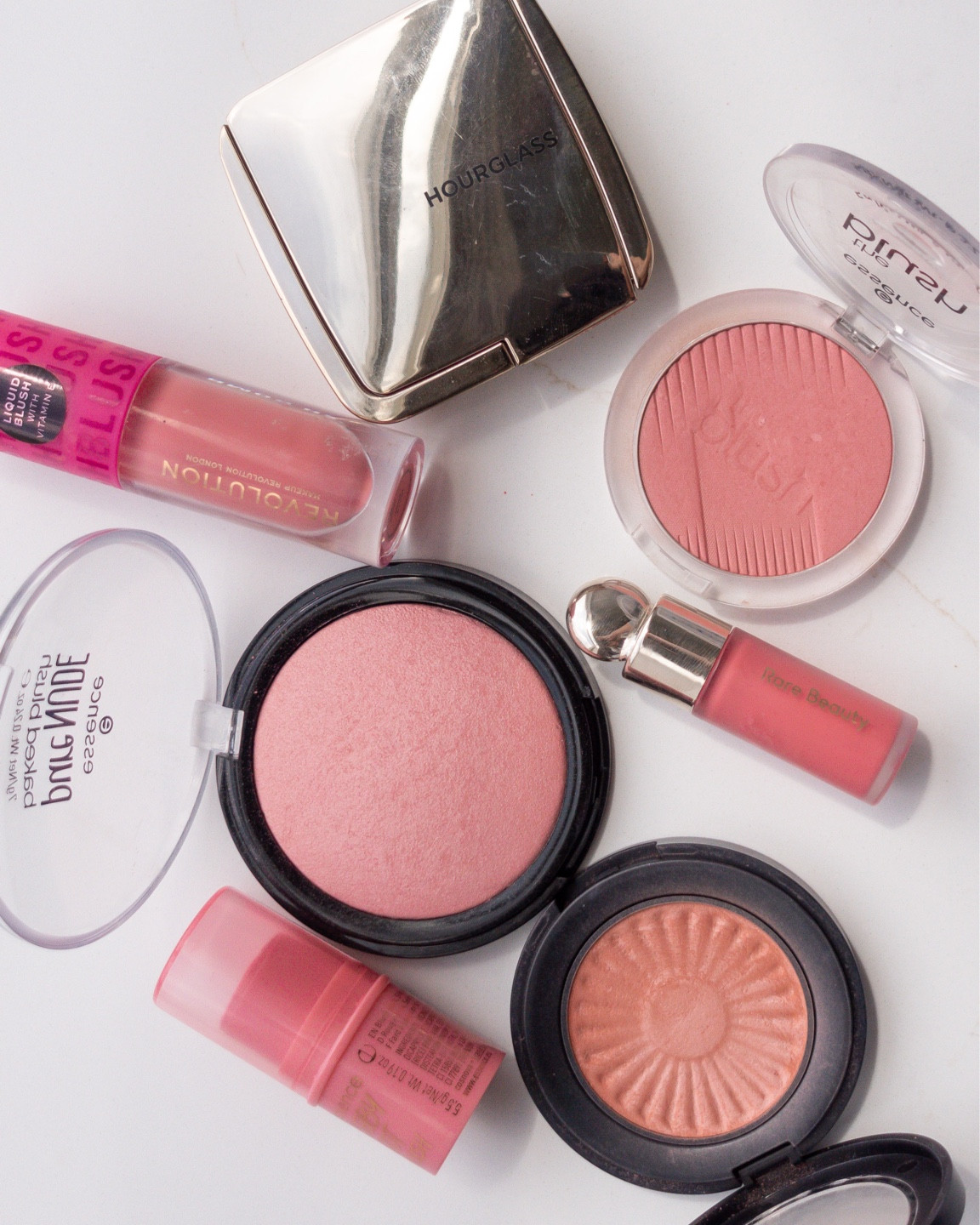 Pink blushes for spring - both drugstore and high end! I’ve linked products at multiple retailers to make it easy for you. 

Shades:
Rare Beauty - Happy
Hourglass - Sublime Flush
Makeup Revolution - Dolly Rose
Essence Baked Blush - Shimmery Rose
bareMinerals - Kiss of Pink
Essence the Blush - Beloved
Essence Baby Got Blush - Tickle Me Pink

#LTKbeauty