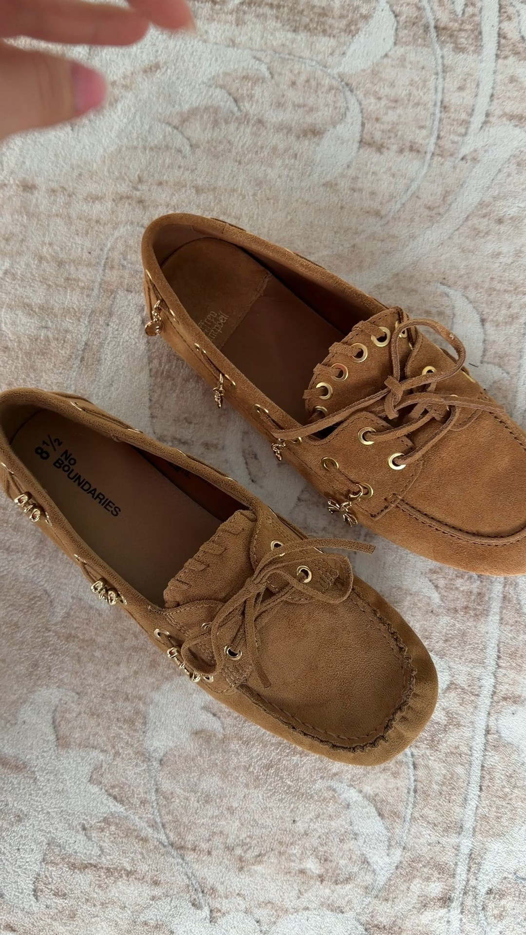 The most chic loafer and it’s a look for less that is so comfortable! 

#LTKOver40 #LTKU #LTKmomlife