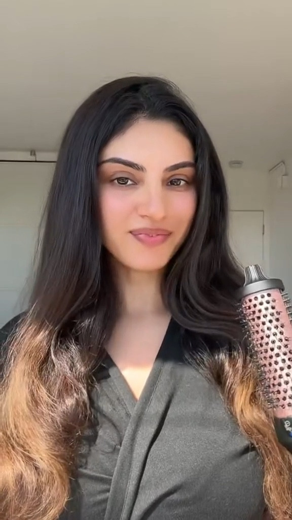 ✨ Say hello to sleek, frizz-free hair with the Wavytalk Thermal Brush — a must-have styling tool for healthy, shiny, salon-worthy hair at home. 💖

This heated detangling brush smooths, straightens, and adds volume and shine while reducing frizz, making it perfect for all hair types. Lightweight, easy to use, and ideal for quick styling mornings or refreshing your look between washes.

Shop my favorite hair tool below for effortless, polished hair every day — your go-to for volumizing, frizz-free, glossy hair ✨

#LTKBeauty