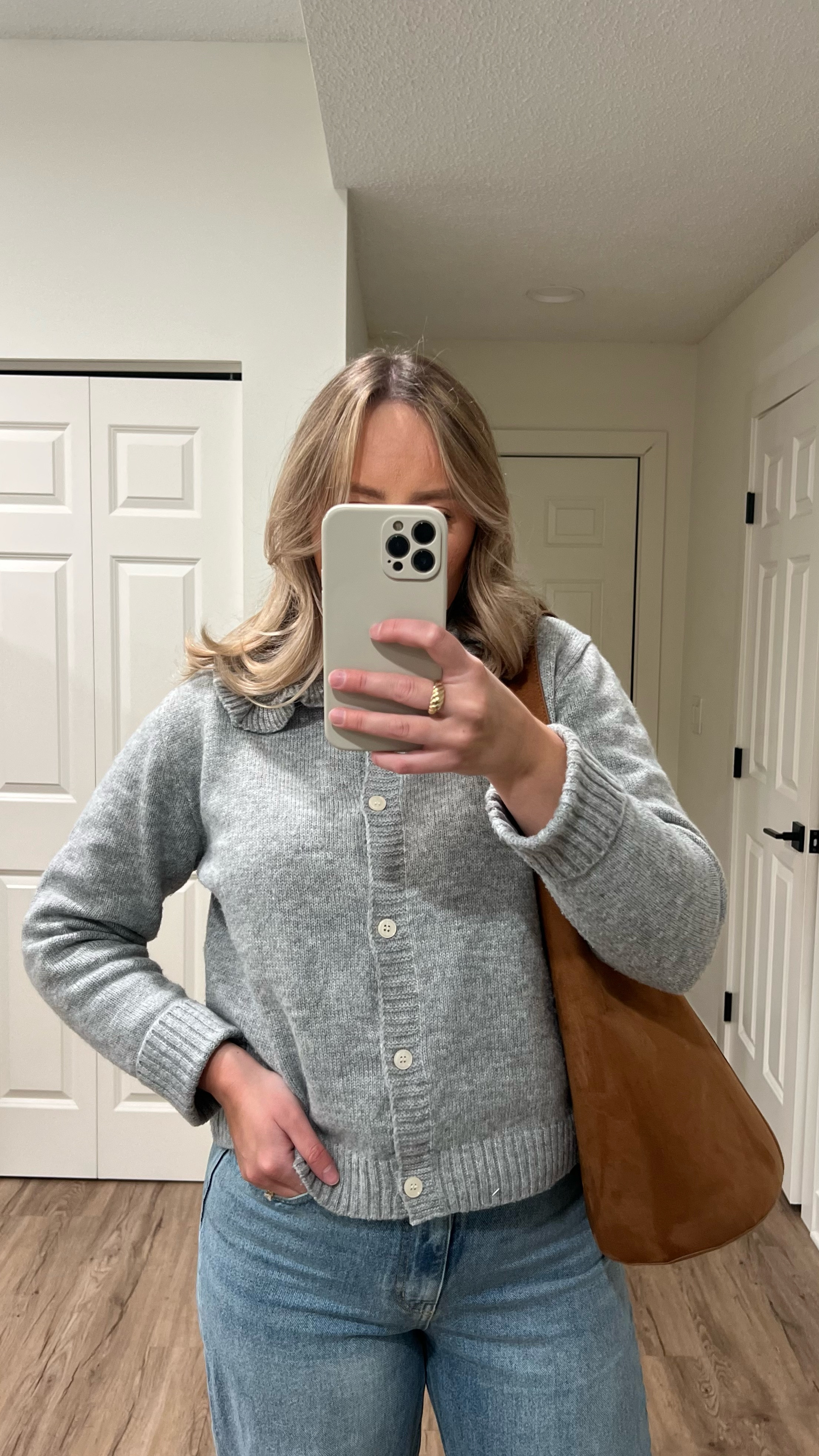 One of my favorite Amazon cardigan finds 🫶🏻

#LTKFindsUnder50 #LTKSeasonal #LTKStyleTip