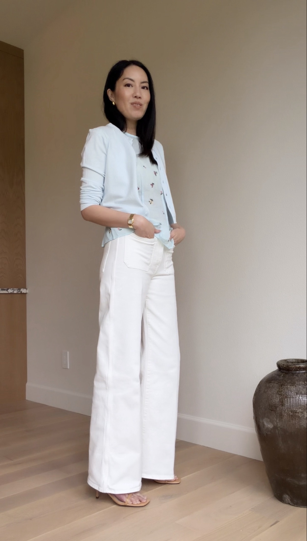 Styling fresh white denim for the upcoming season: I like this trouser style wide-leg fit and it has the perfect amount of stretch (it’s comfy!).

#classicstyle
#springsweater
#whitejeans
#whitepants
#springoutfit



#LTKSaleAlert #LTKootd #LTKSeasonal