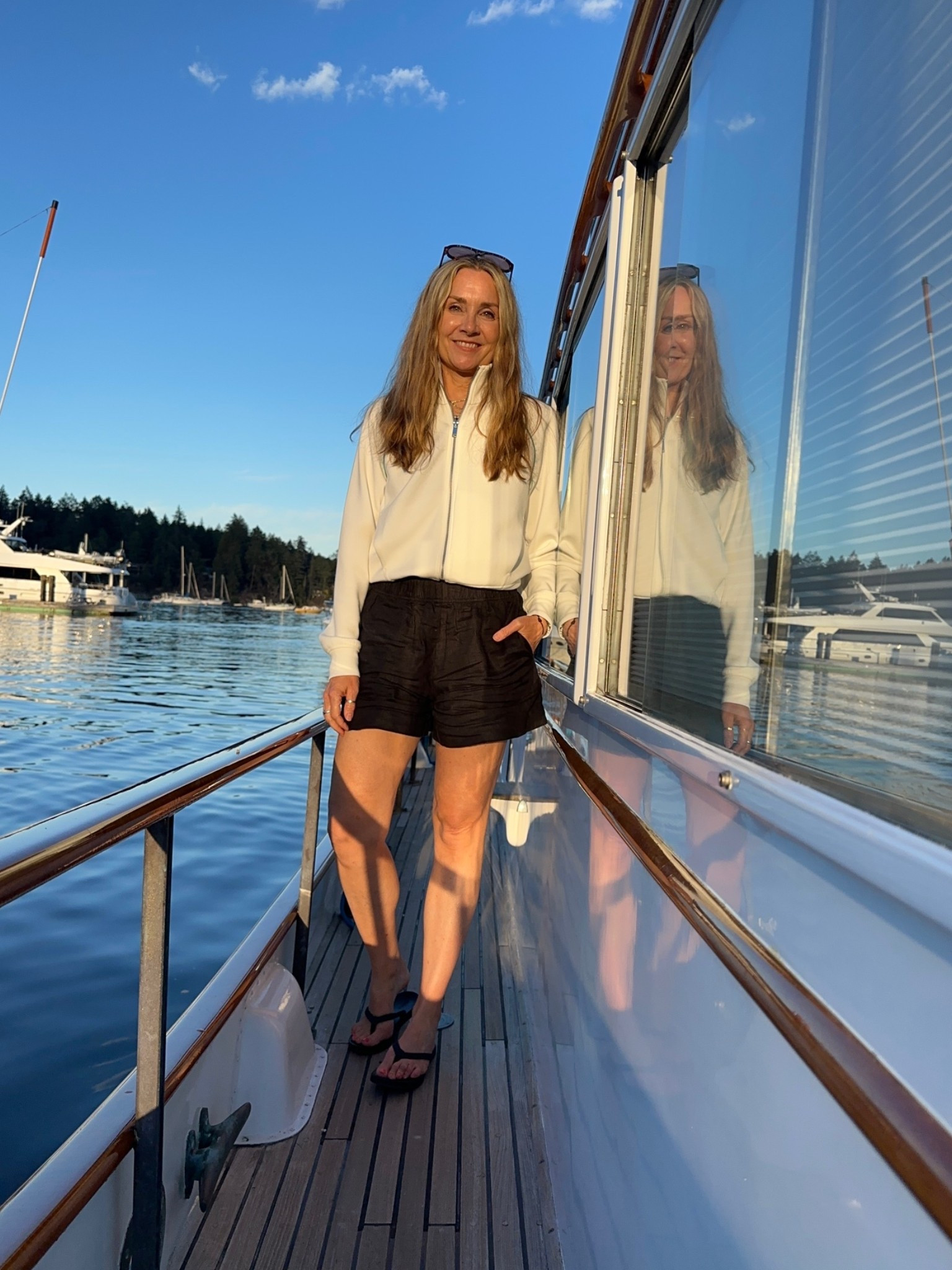 Today’s boat outfit: @Spanx airEssentials track jacket with @Quince black linen shorts and black flip flops

I’m 5’6”. Wearing small in everything!

#LTKOver40 #LTKTravel #LTKootd