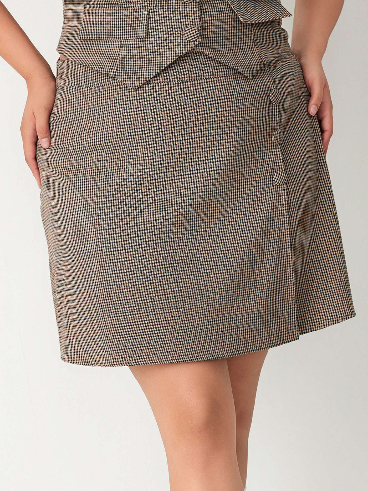 Middle Waist Check Zipper Skirt Curve & Plus | Cider