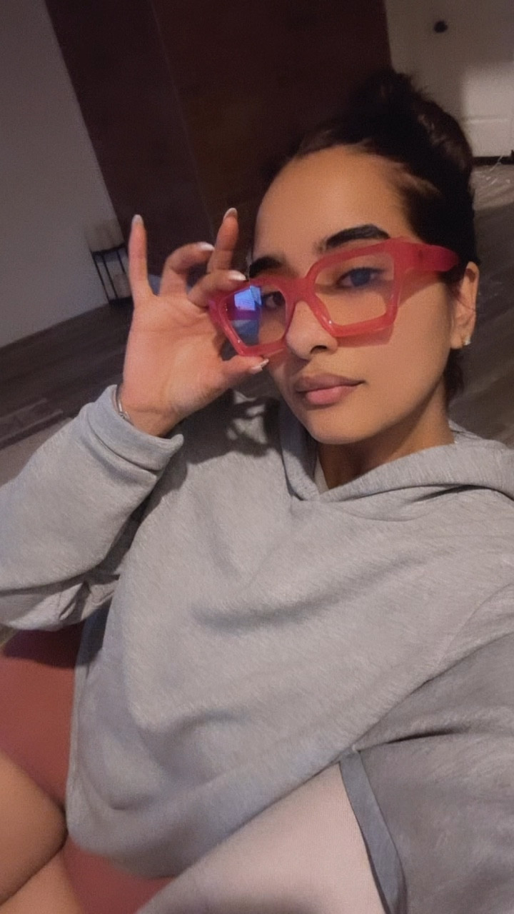 Pop of color for spring ! These blue light blockers are so much fun 💕

#LTKbeauty #LTKSpringSale #LTKstyletip