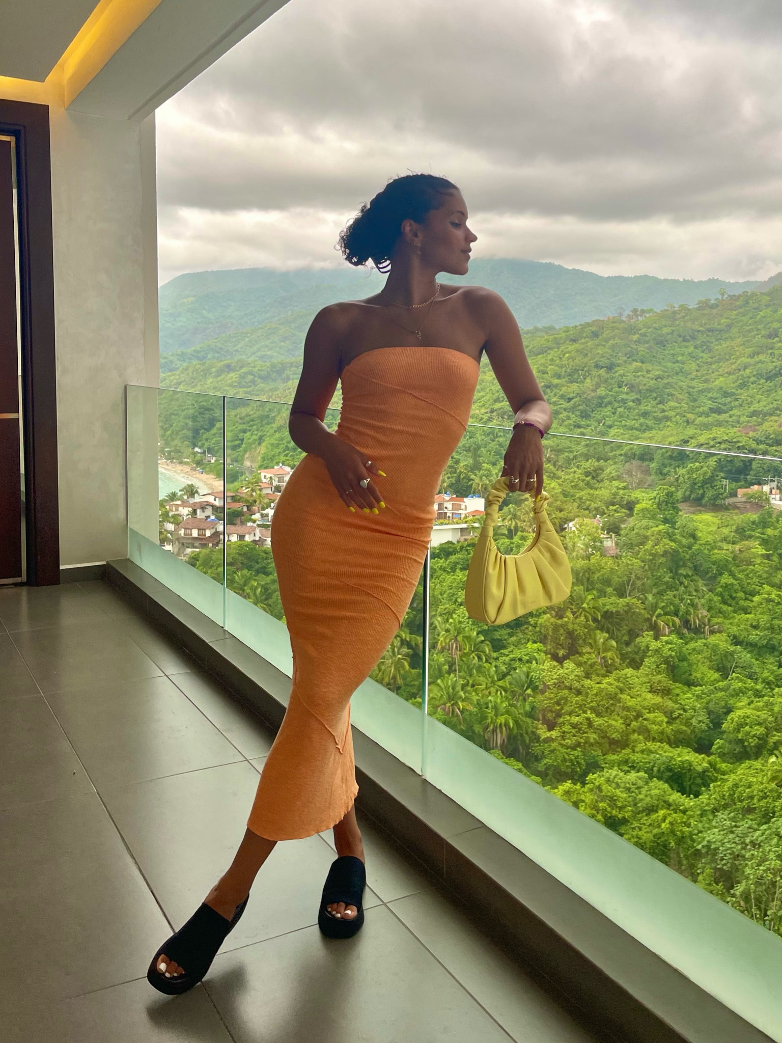 orange dress and yellow purse is always a good idea! I love summer colors
wearing a size 4 !

#LTKtravel #LTKSeasonal #LTKstyletip