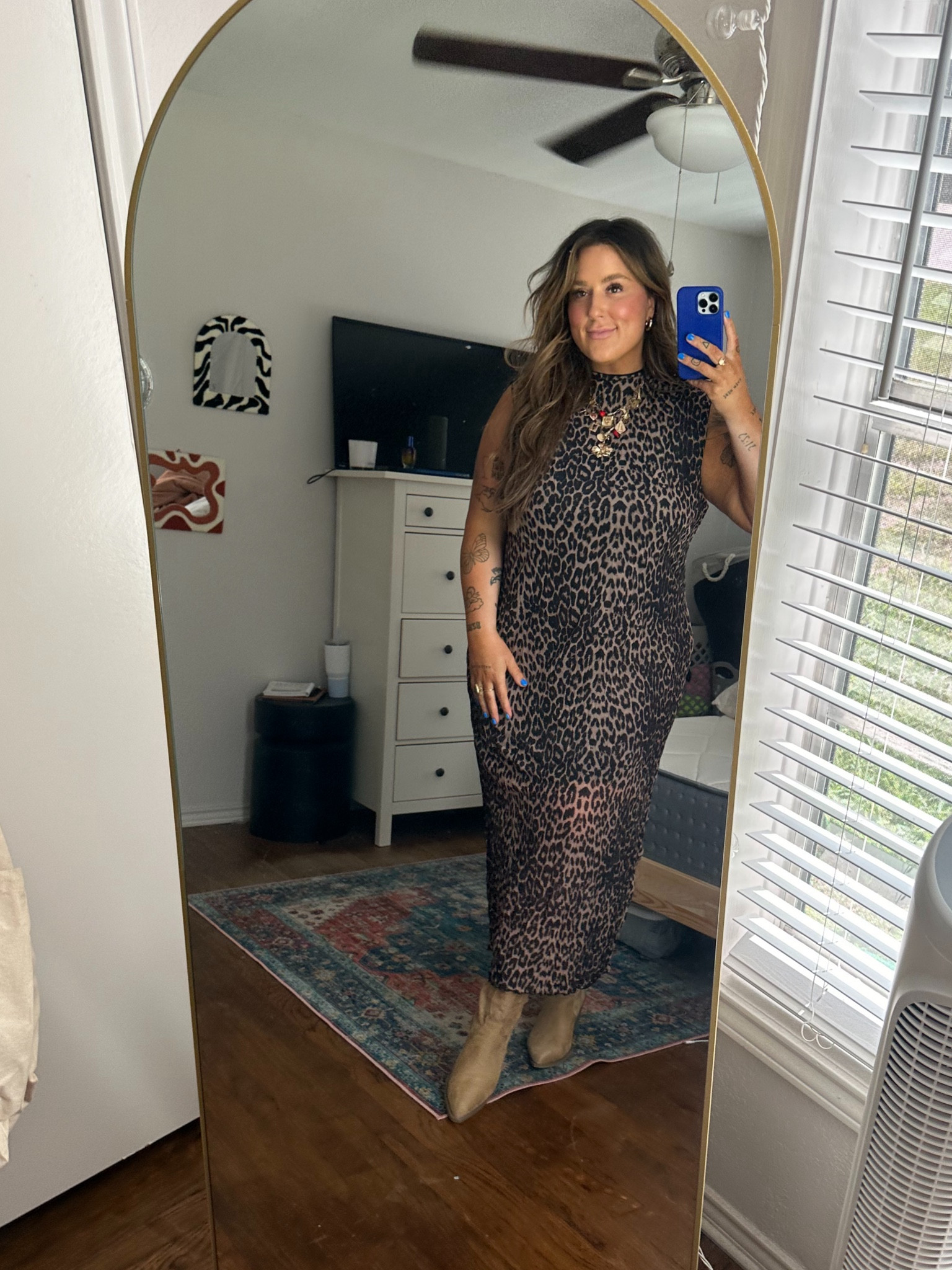 church fit ⚡️🎸❤️‍🔥

#LTKFindsUnder100 #LTKMidsize