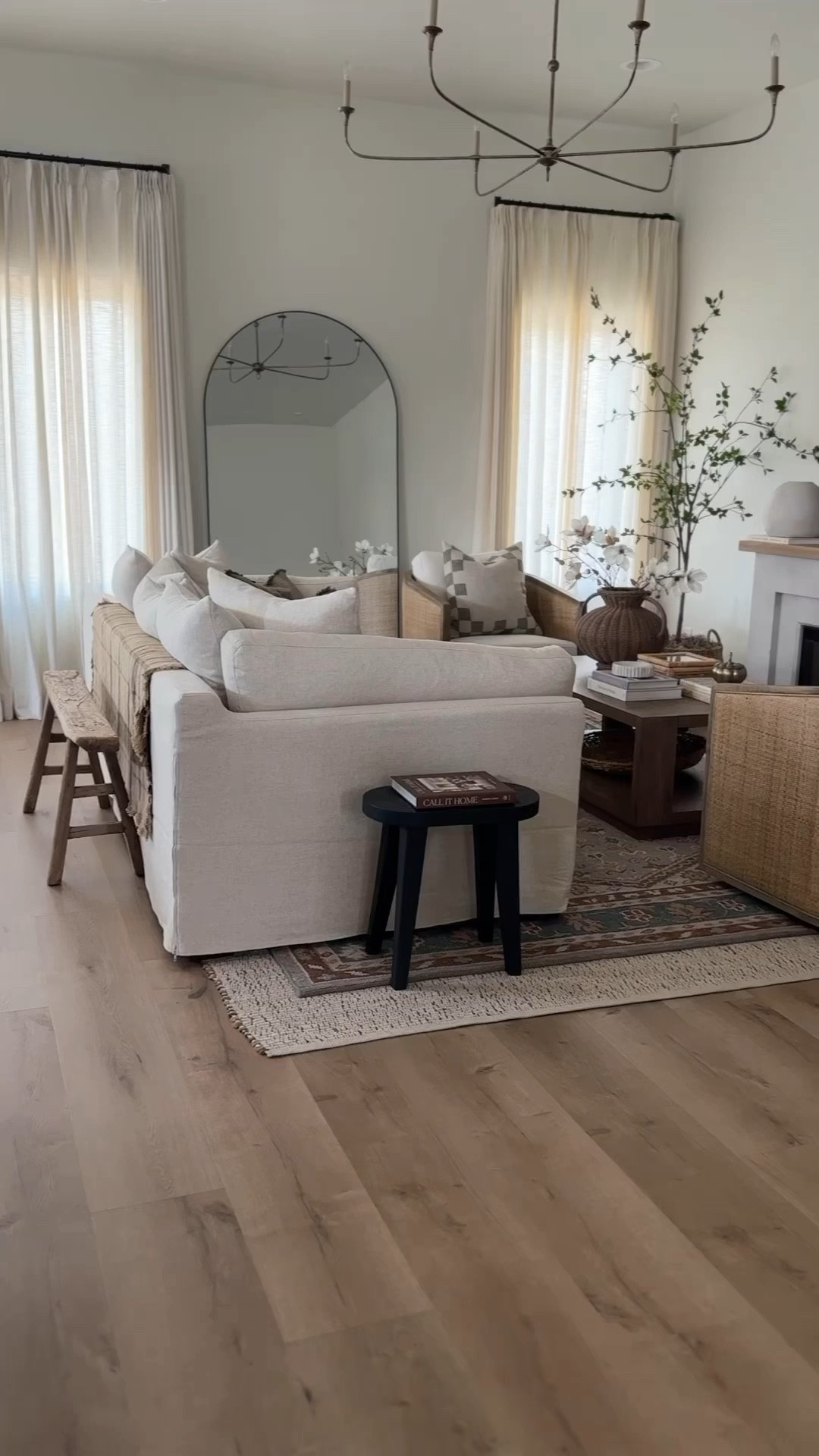 Shop our living room! 

#LTKSaleAlert #LTKHome #LTKStyleTip