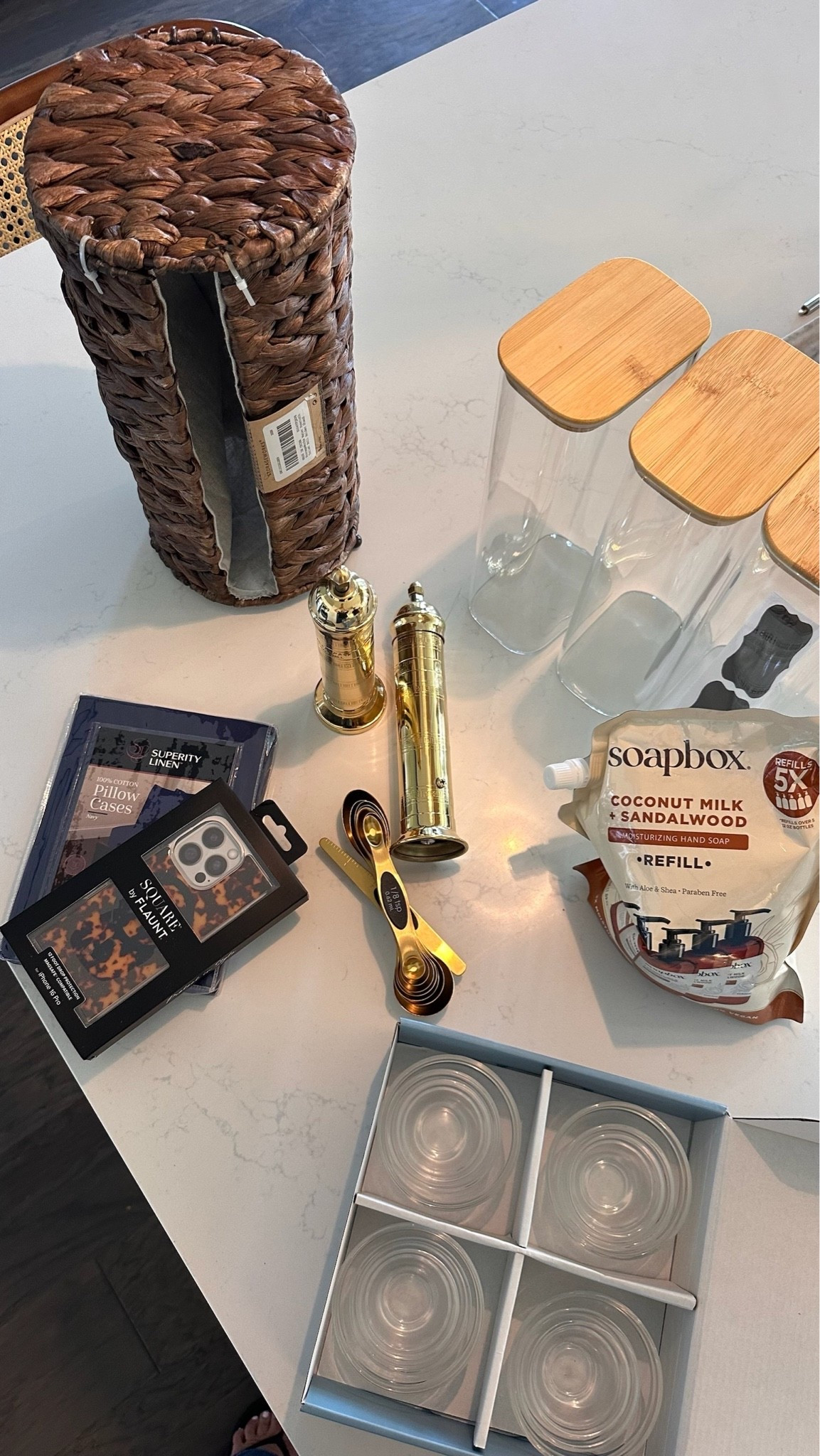 A little Amazon restock + a few pretty finds 🤎

The kind of order that’s equal parts practical and makes everyday life feel a little nicer—kitchen storage, pretty measuring spoons, salt + pepper mills, home essentials, and a couple of little extras I couldn’t resist.

Everything from this recent Amazon order is saved together for easy shopping.

#LTKHome #LTKFinds #AmazonFinds #HomeFinds #EverydayLiving #LTKStyle

#LTKSeasonal #LTKdayinmylife #LTKHome