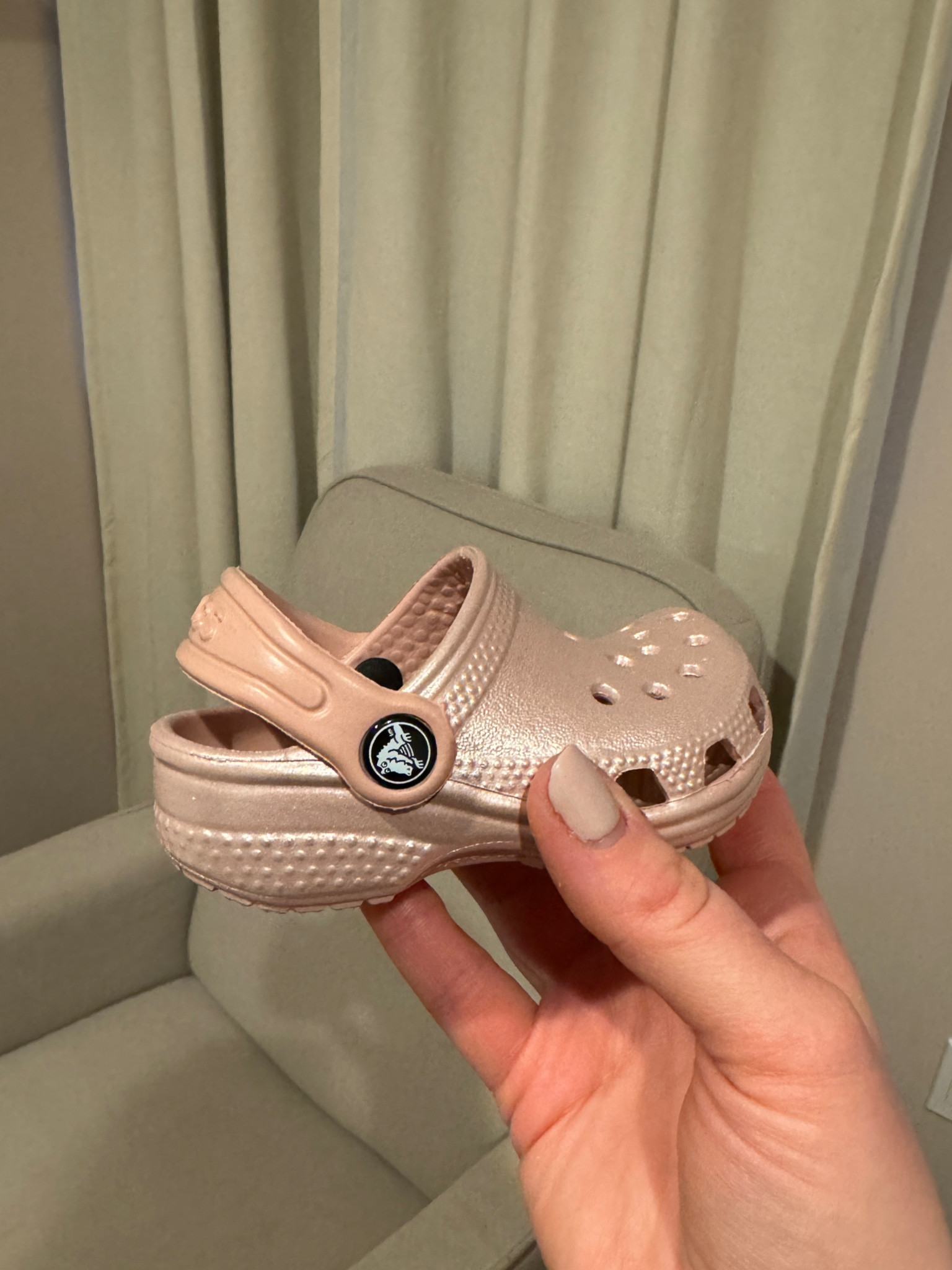 Little things are so cute! Loving these baby crocs for Penny! 

#LTKkids #LTKbaby #LTKshoecrush