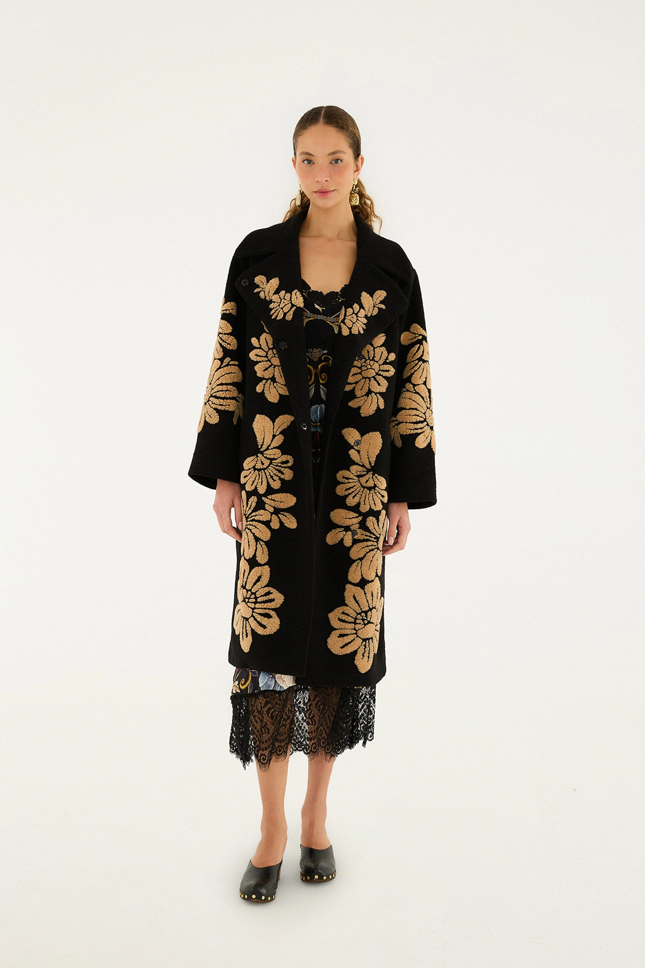 Bold Flowers Black Fleece | FARM Rio | FarmRio (US)