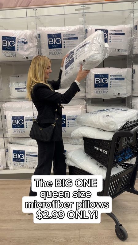 Do NOT Miss the Epic Deals at @Kohls this weekend - score seriously low-priced pillows, bath towels, bath rugs and more in so many colors and prints! #kohlsfinds #kohlspartner #AD

#kohlsdeals #homedeals #towels #bathrugs #pillows


#LTKVideo #LTKhome #LTKsalealert