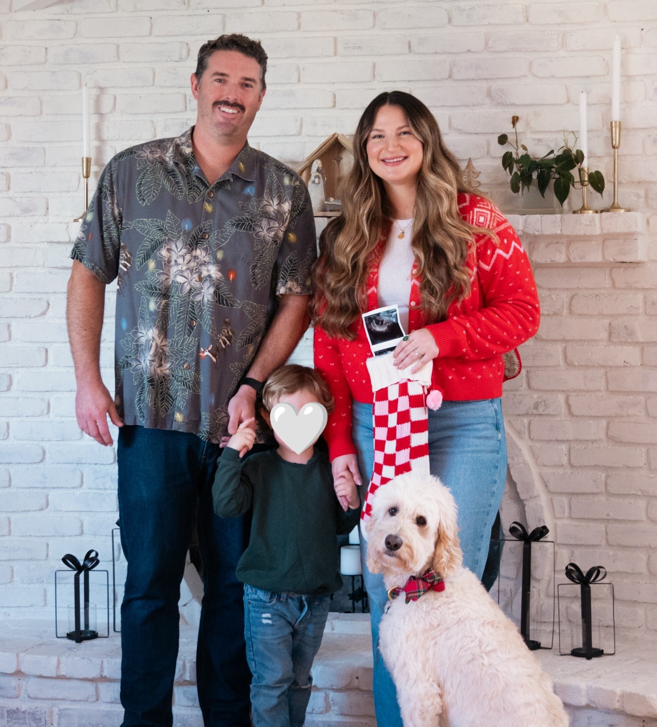 Cutest Christmas sweater is on sale at Old Navy! 

Old Navy Christmas Outfit 
Old Navy Holiday Outfit 
Old Navy Sweater 
Christmas Sweater 

#LTKTall #LTKMidsize #LTKHoliday