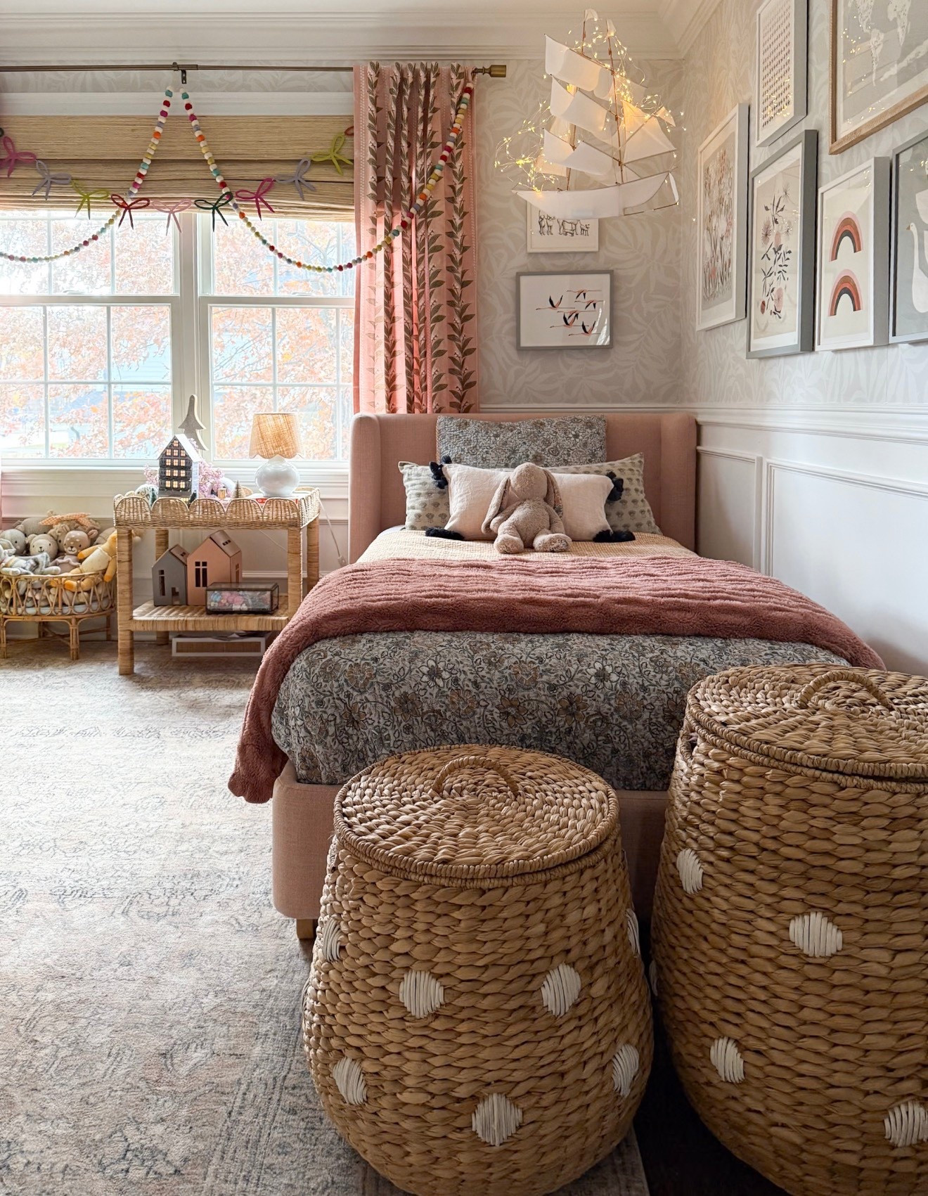 I’ve finally found a look-a-like for these dot baskets in Ava’s bedroom (which are discontinued). Great price-point too!! 

#LTKHome #LTKKids #LTKSaleAlert