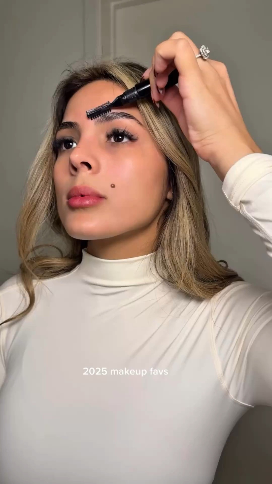 these products have been on repeat 🤍🔁

Product Details… 
@rhode milk glaze
@elfcosmetics brow lamination + halo glow face base 
@hudabeauty liquid blush 
@tower28beauty concealer 
@charlottetilbury bronzer + setting powder 
@makeupbymario lip liner

#makeupfavorites #beautyreels #fyp #explorepageًًً #grwm

#LTKFindsUnder100 #LTKBeauty