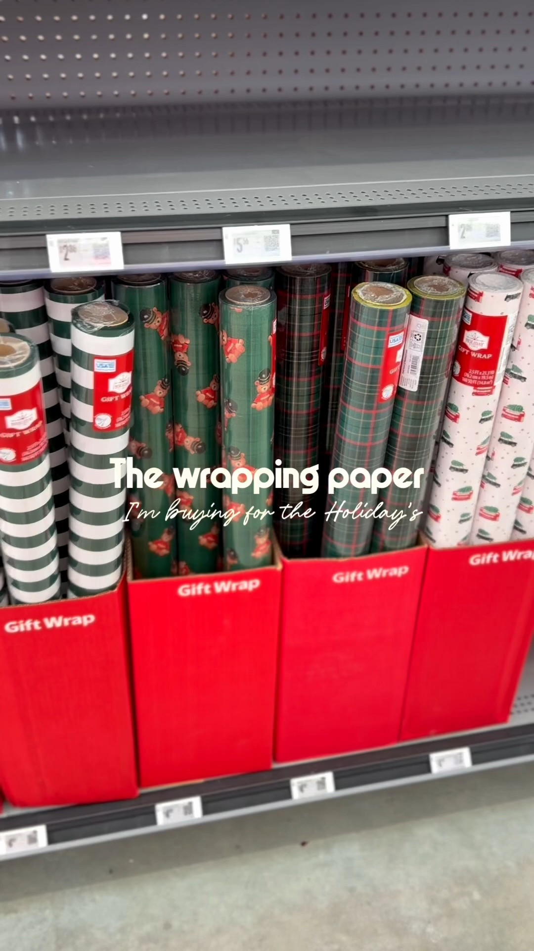 🧸 If there’s one thing I want to be this holiday season, it’s prepared. 😄 So I’m buying the good things now, like this pretty Ralph Lauren teddy bear inspired wrapping paper. I love the matching plaid too!

#walmartunder25 #walmartchristmas #wrappingpresents