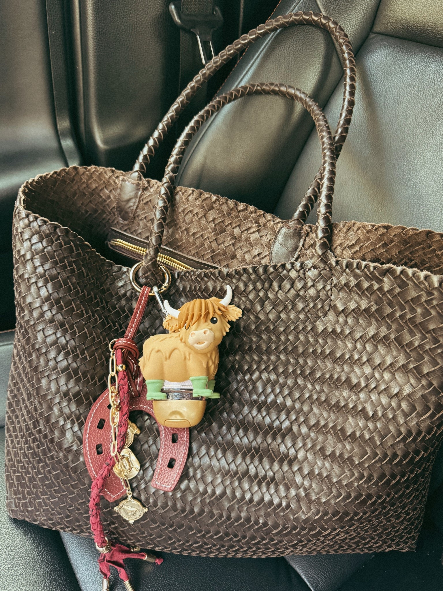 The cutest hand sanitizer holder 🫶✨

#LTKGiftGuide