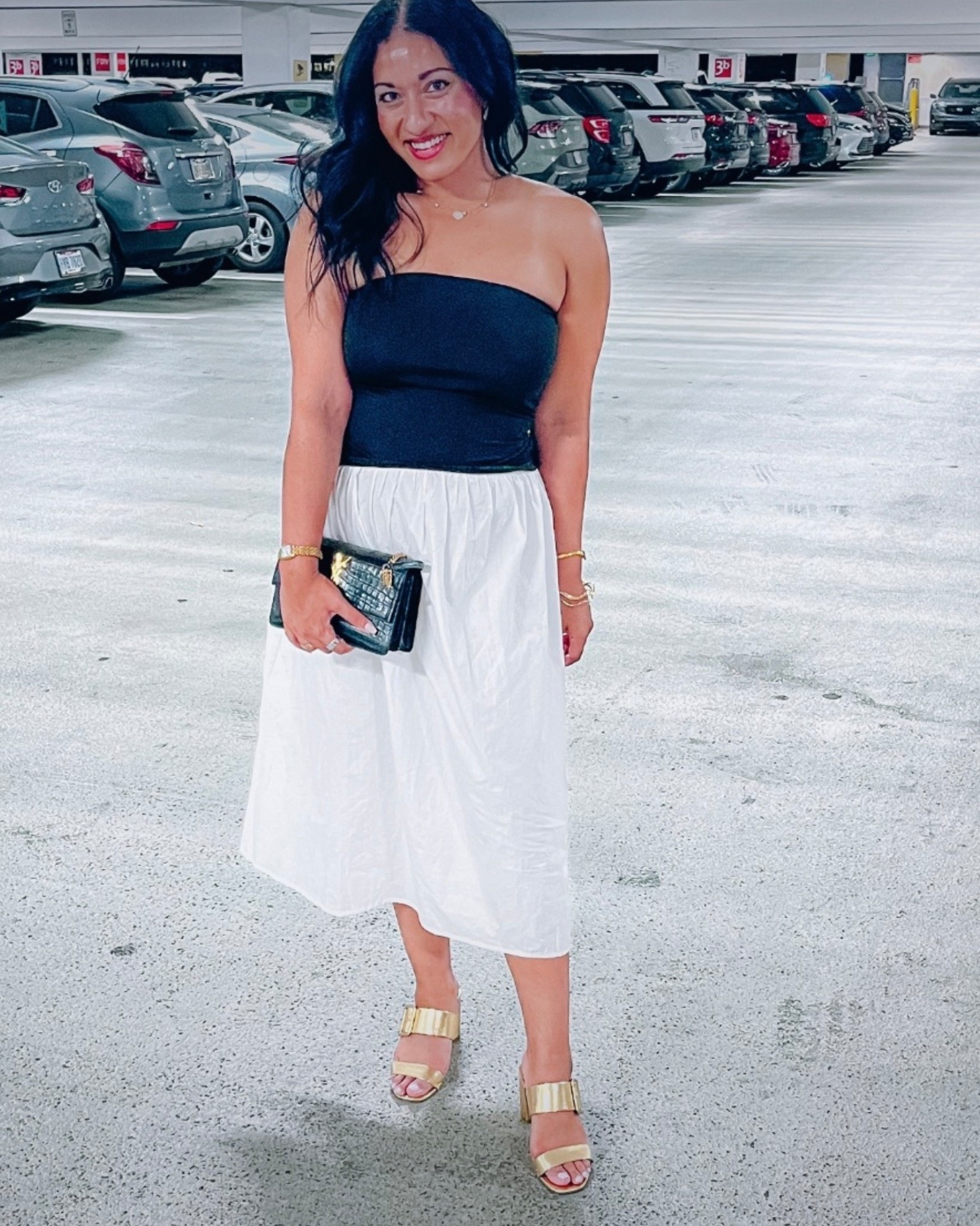 Black and white dress
Date night dress


#LTKootd #LTKgrwm #LTKSaleAlert