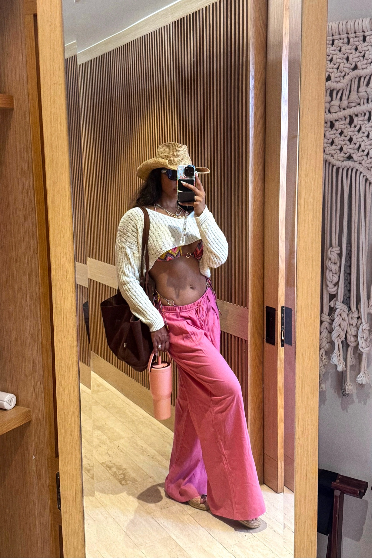Off to the pool/beach 🌊☀️🌴

Beach / Pool day outfit, Cabo summer, vacation, holiday outfit, holiday swimwear, swimwear, holiday style, summer wardrobe 



#LTKTravel #LTKSummerEdit #LTKSwim