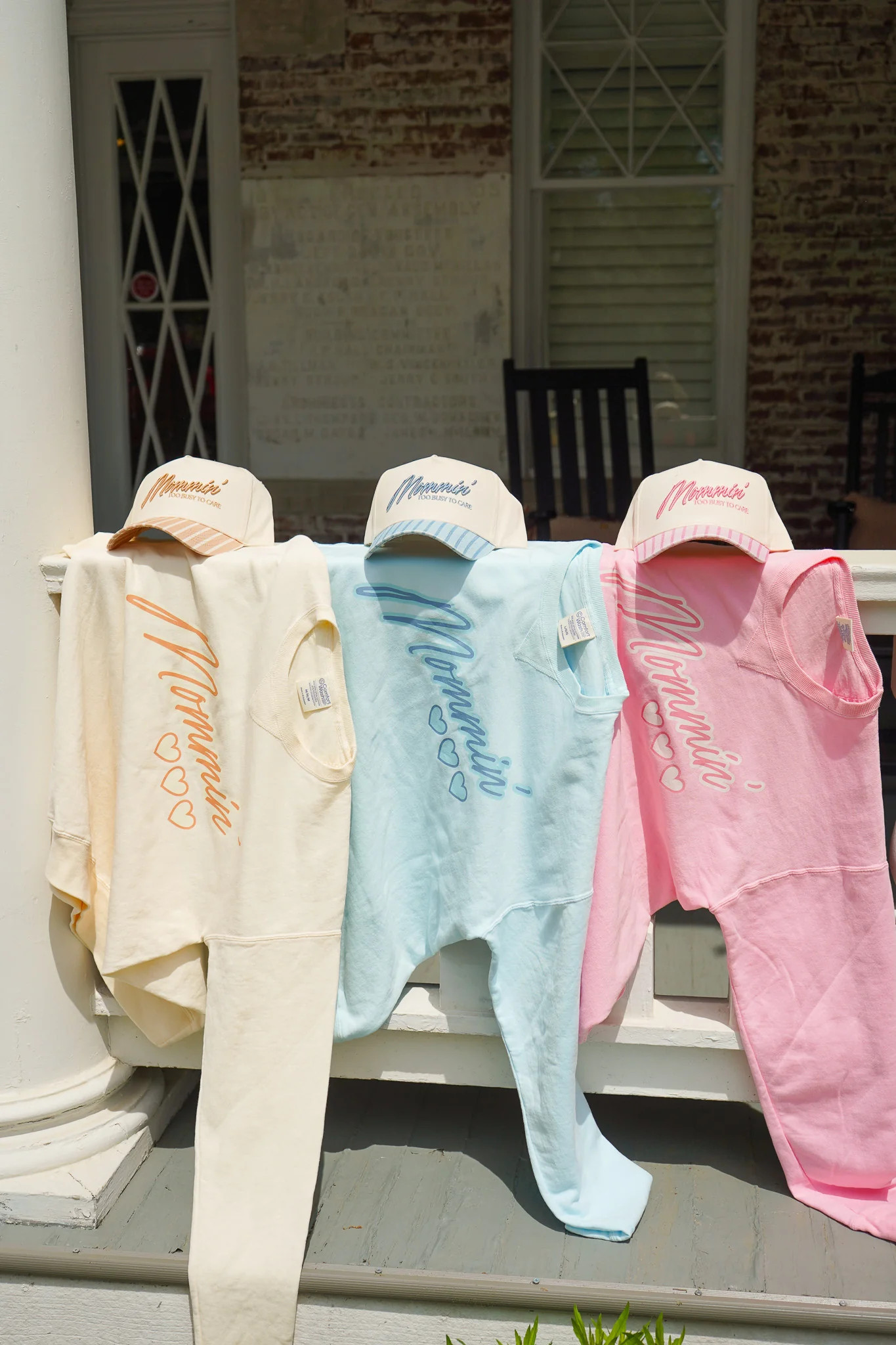 Mama Lightweight Crewnecks | KenzKustomz